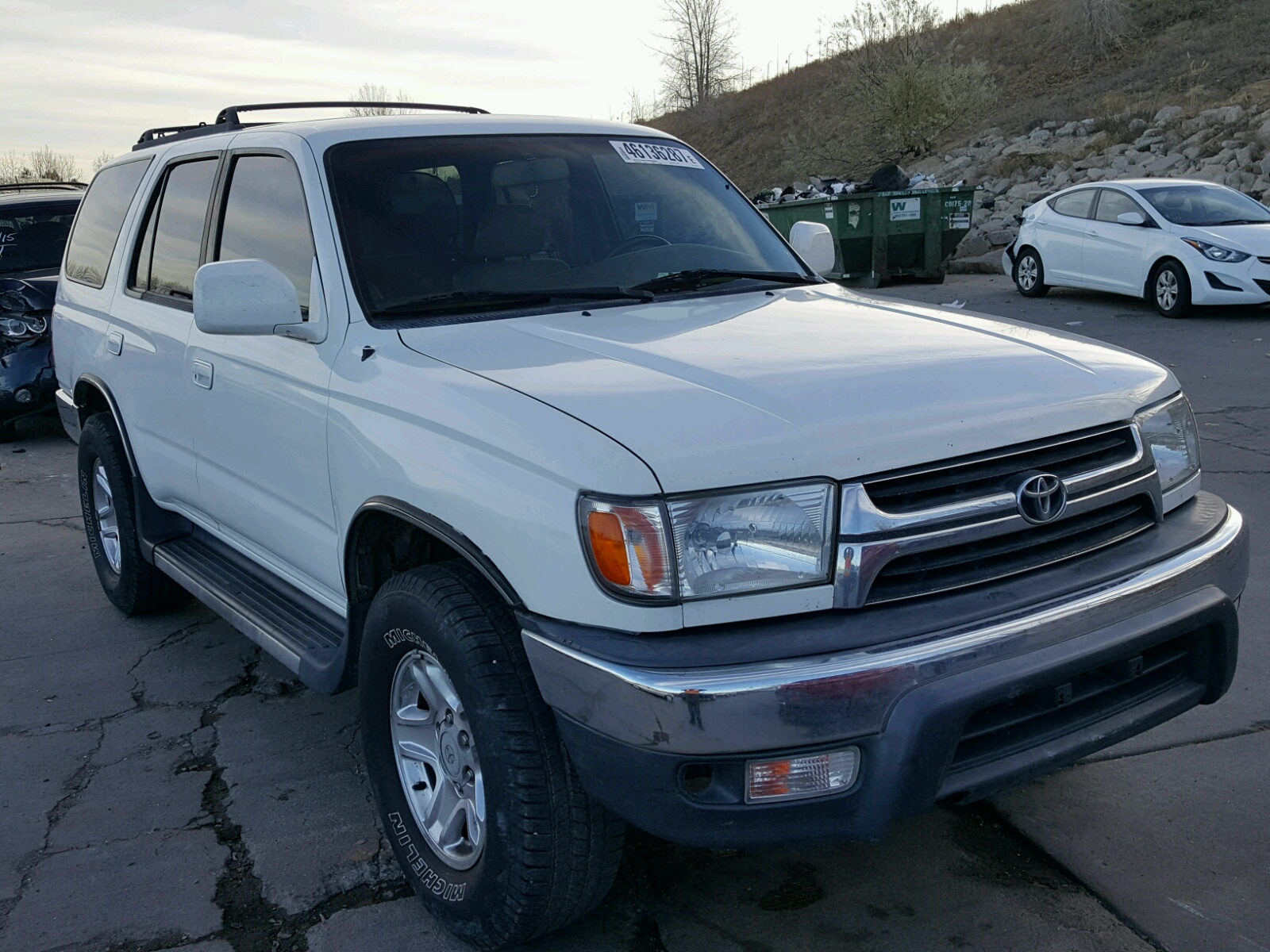 TOYOTA 4RUNNER SR 2002 with VIN JT3HN86R320375994 - Photo from auction