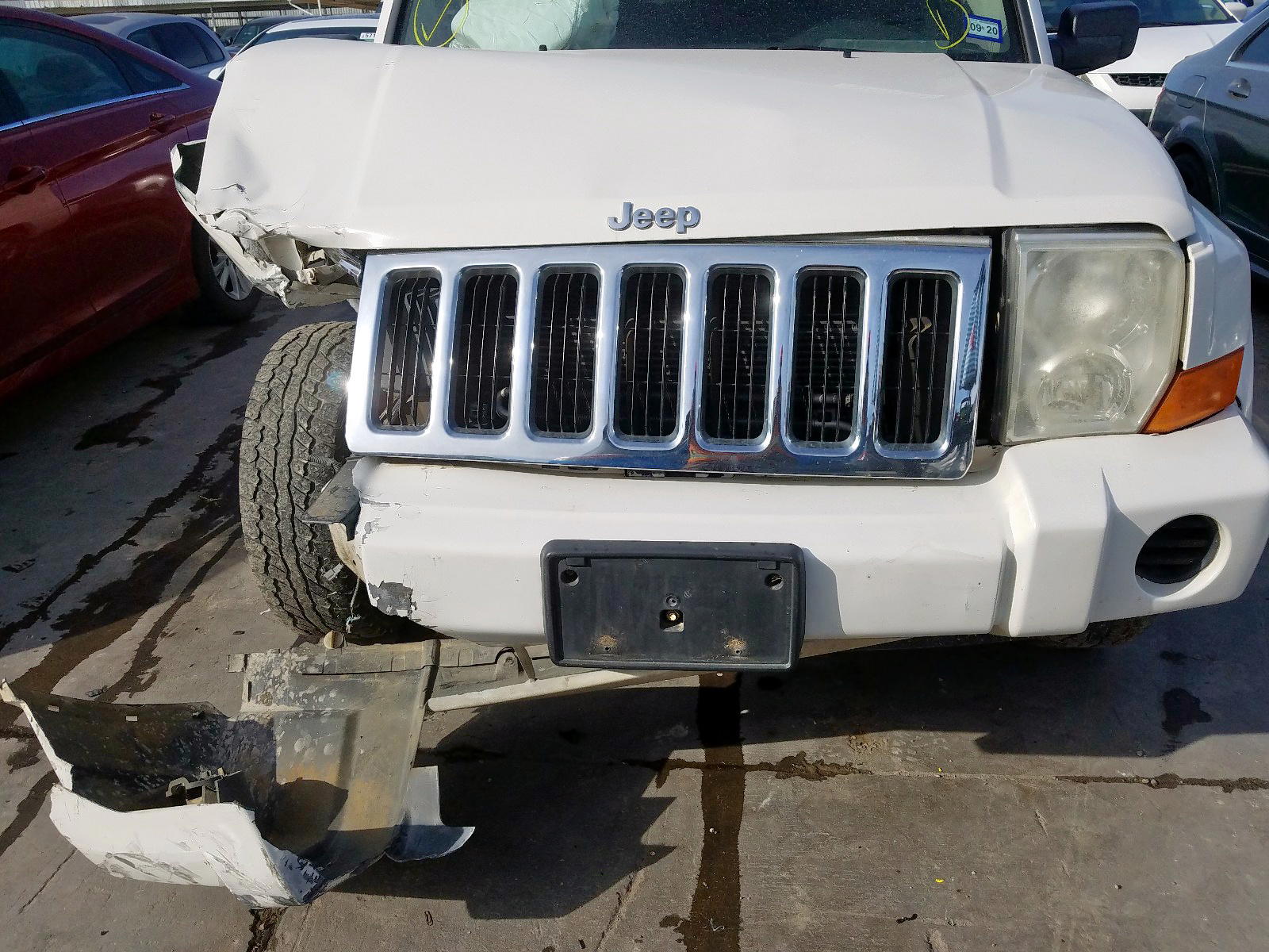 Photo 10 from auction – 2008 JEEP COMMANDER with VIN 1J8HG48K58C193597