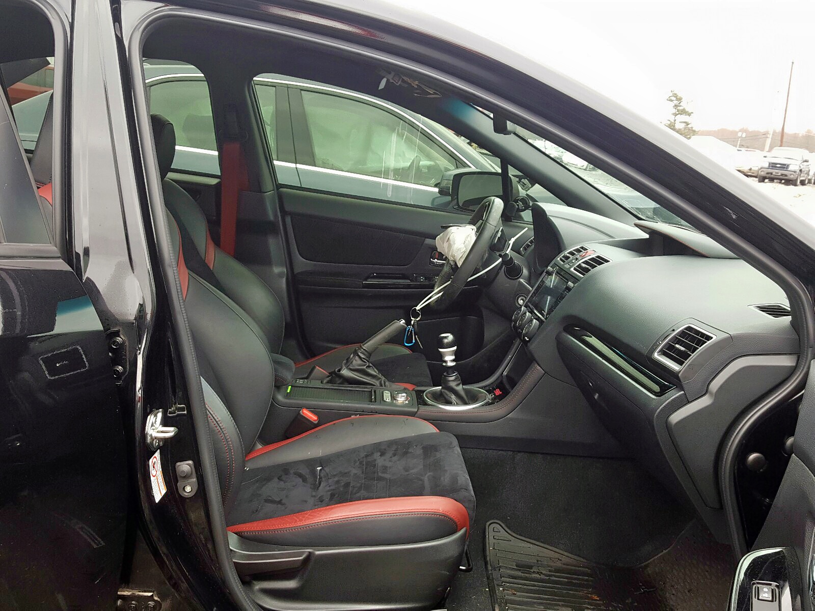 Photo 5 from auction – 2018 SUBARU WRX STI with VIN JF1VA2M69J9805768