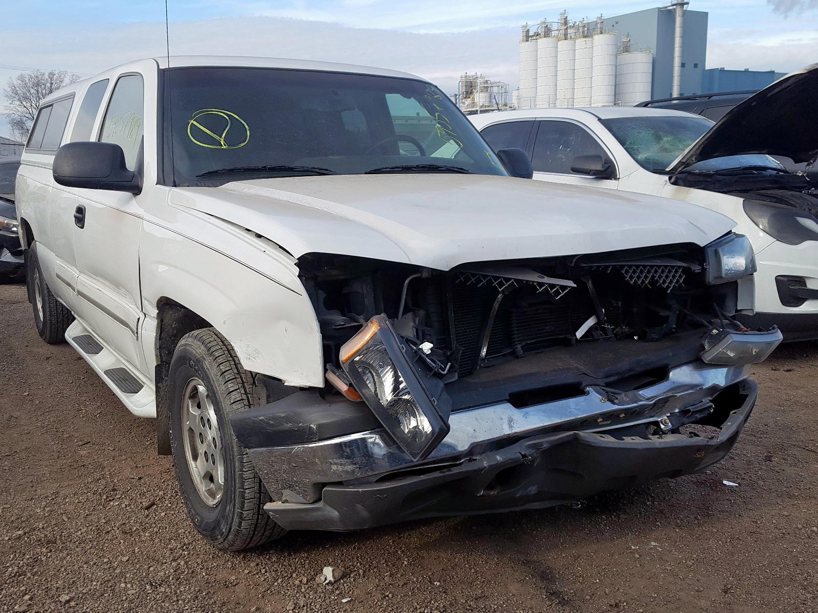 CHEVROLET SILVERADO 2003 with VIN 2GCEC19T531229282 - Photo from auction