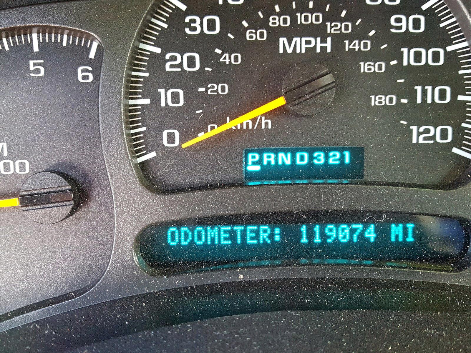 Photo 8 from auction – 2003 CHEVROLET SILVERADO with VIN 2GCEC19T531229282