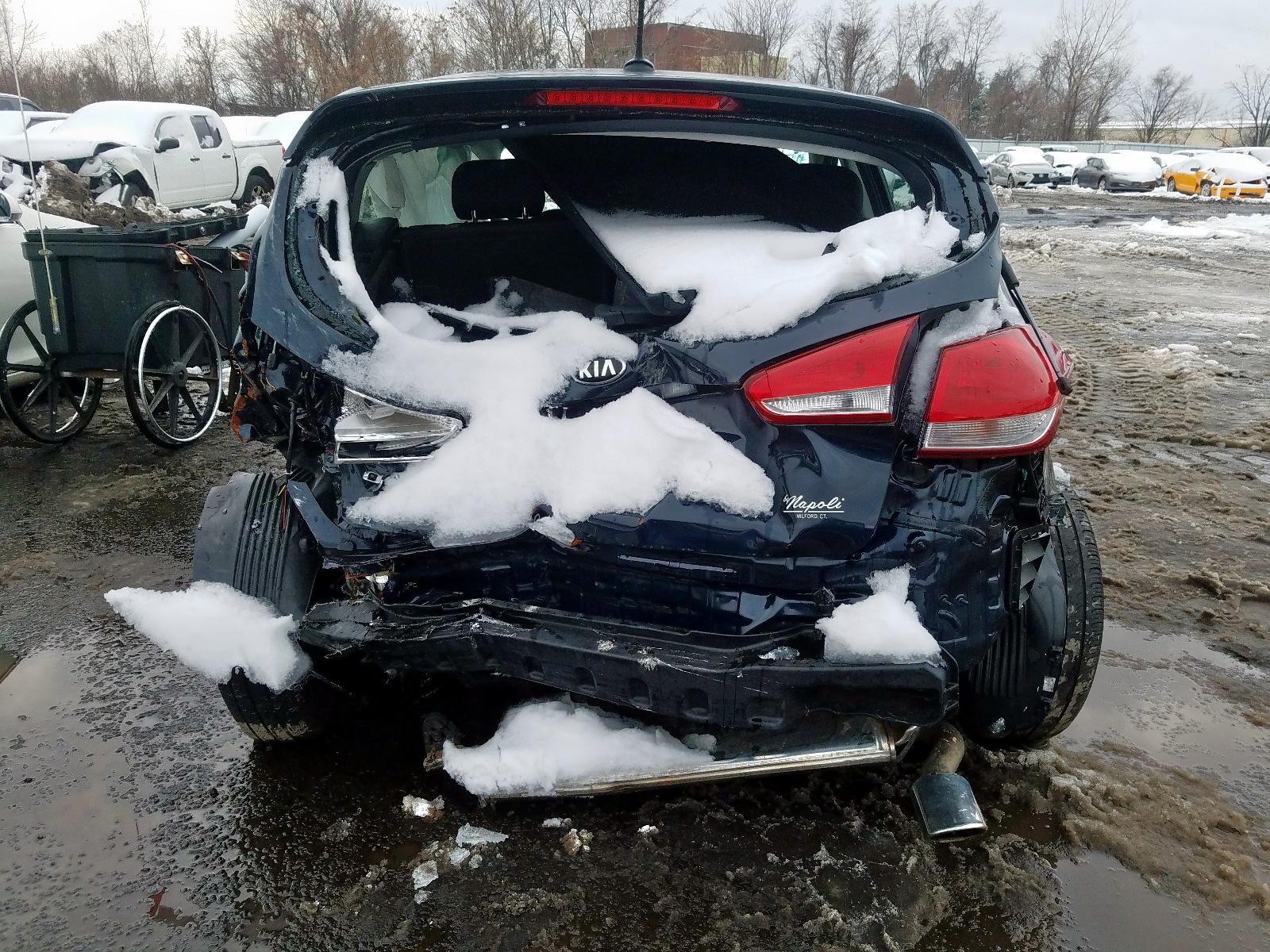 Photo 9 from auction – 2017 KIA FORTE LX with VIN KNAFK5A82H5677827