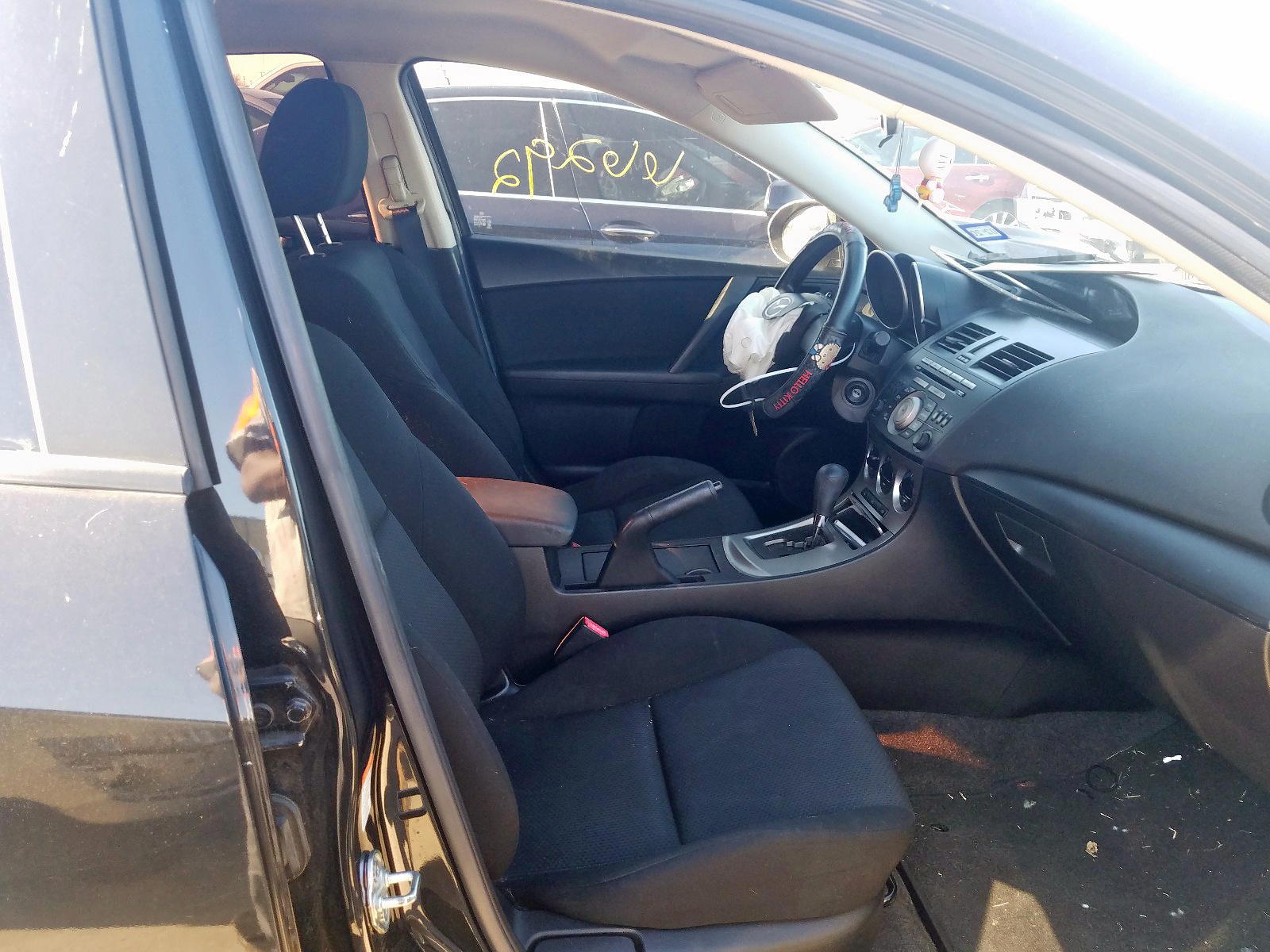 Photo 5 from auction – 2011 MAZDA 3 I with VIN JM1BL1UG3B1361460