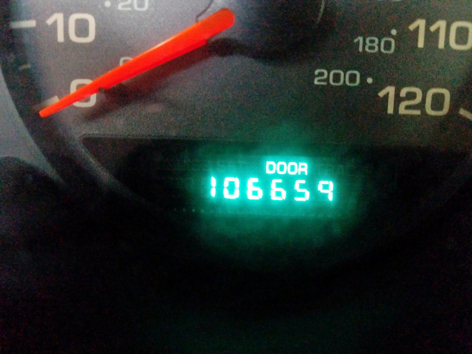 Photo 8 from auction – 2001 DODGE NEON with VIN 1B3ES46C31D260803