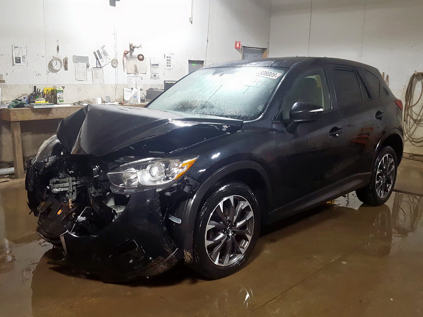 Photo 2 from auction – 2016 MAZDA CX-5 GT with VIN JM3KE4DY4G0780281
