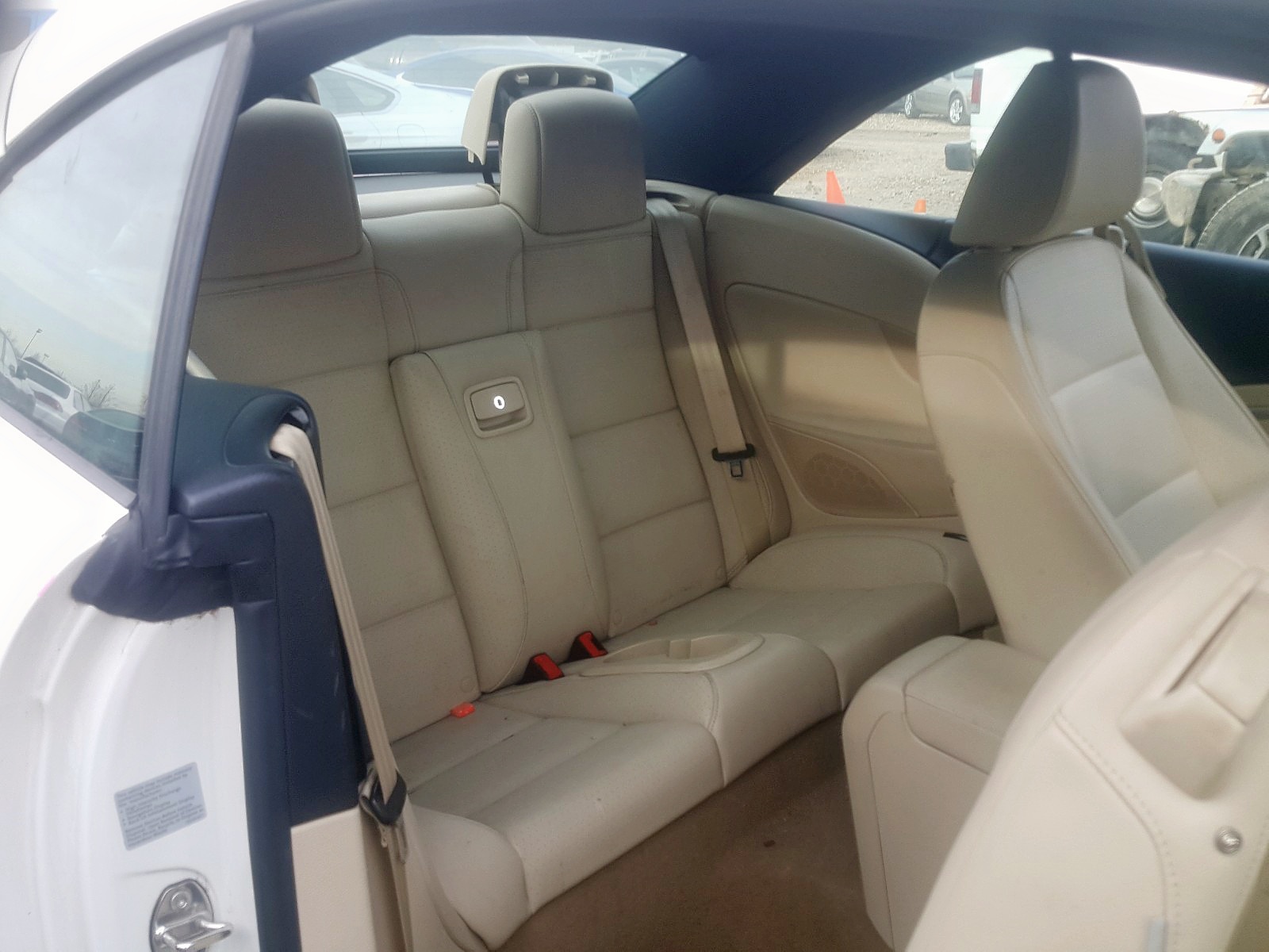 Photo 6 from auction – 2014 VOLKSWAGEN EOS KOMFOR with VIN WVWBW8AH1EV001453