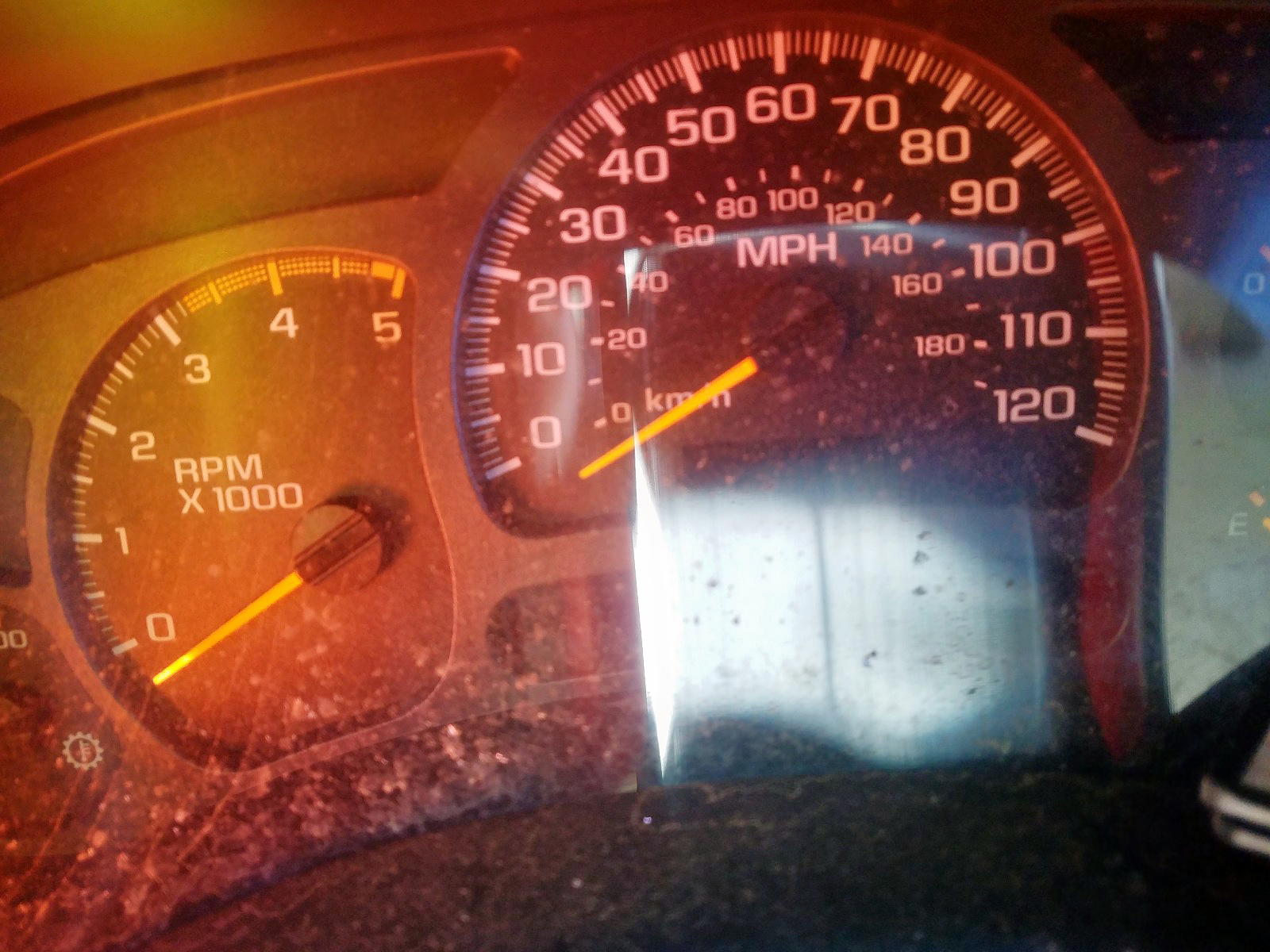 Photo 8 from auction – 2004 CHEVROLET SILVERADO with VIN 1GCHC232X4F220350