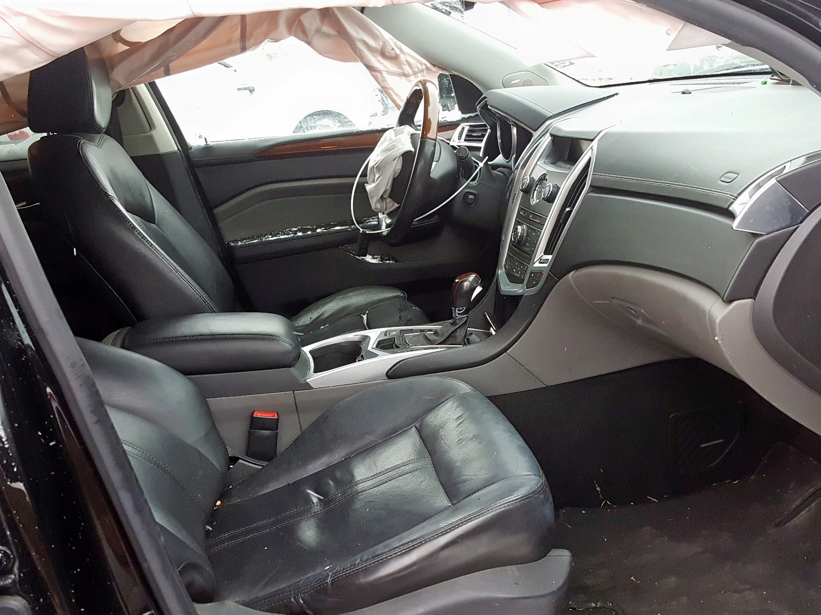 Photo 5 from auction – 2011 CADILLAC SRX LUXURY with VIN 3GYFNAEY9BS567913