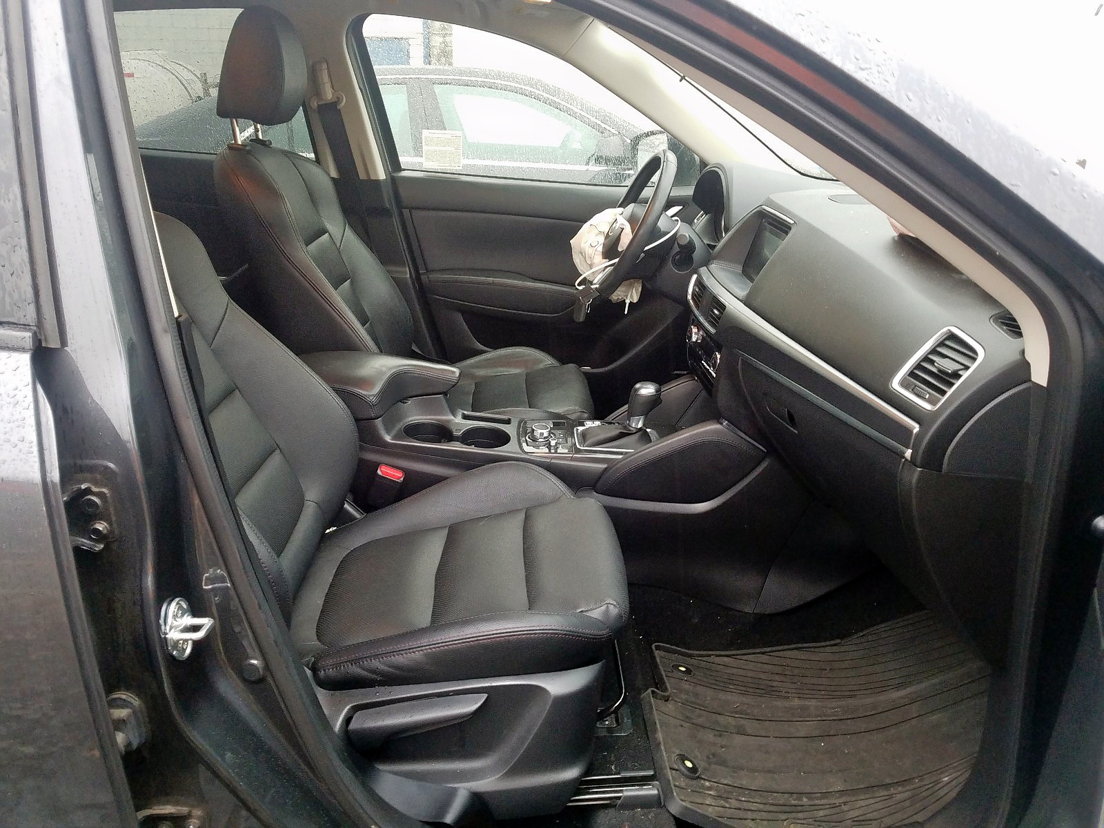 Photo 5 from auction – 2016 MAZDA CX-5 GT with VIN JM3KE4DY3G0826392
