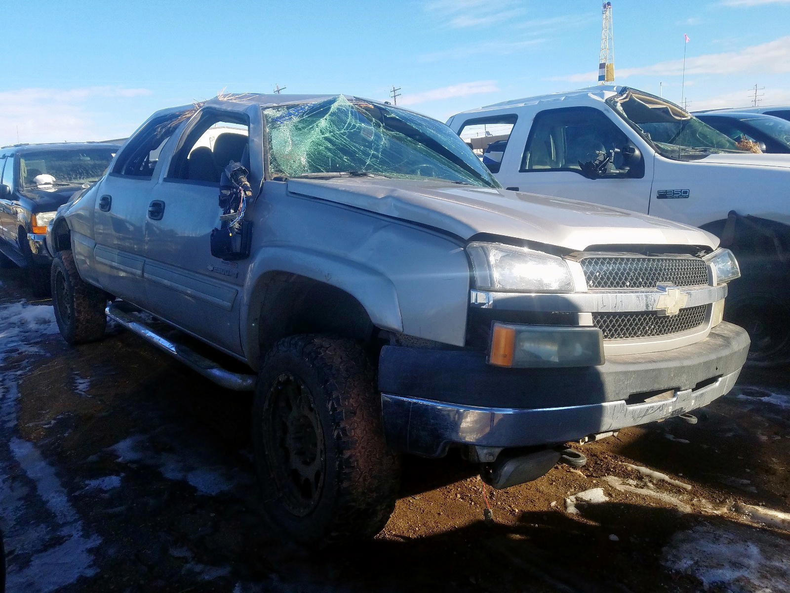 CHEVROLET SILVERADO 2004 with VIN 1GCHC232X4F220350 - Photo from auction