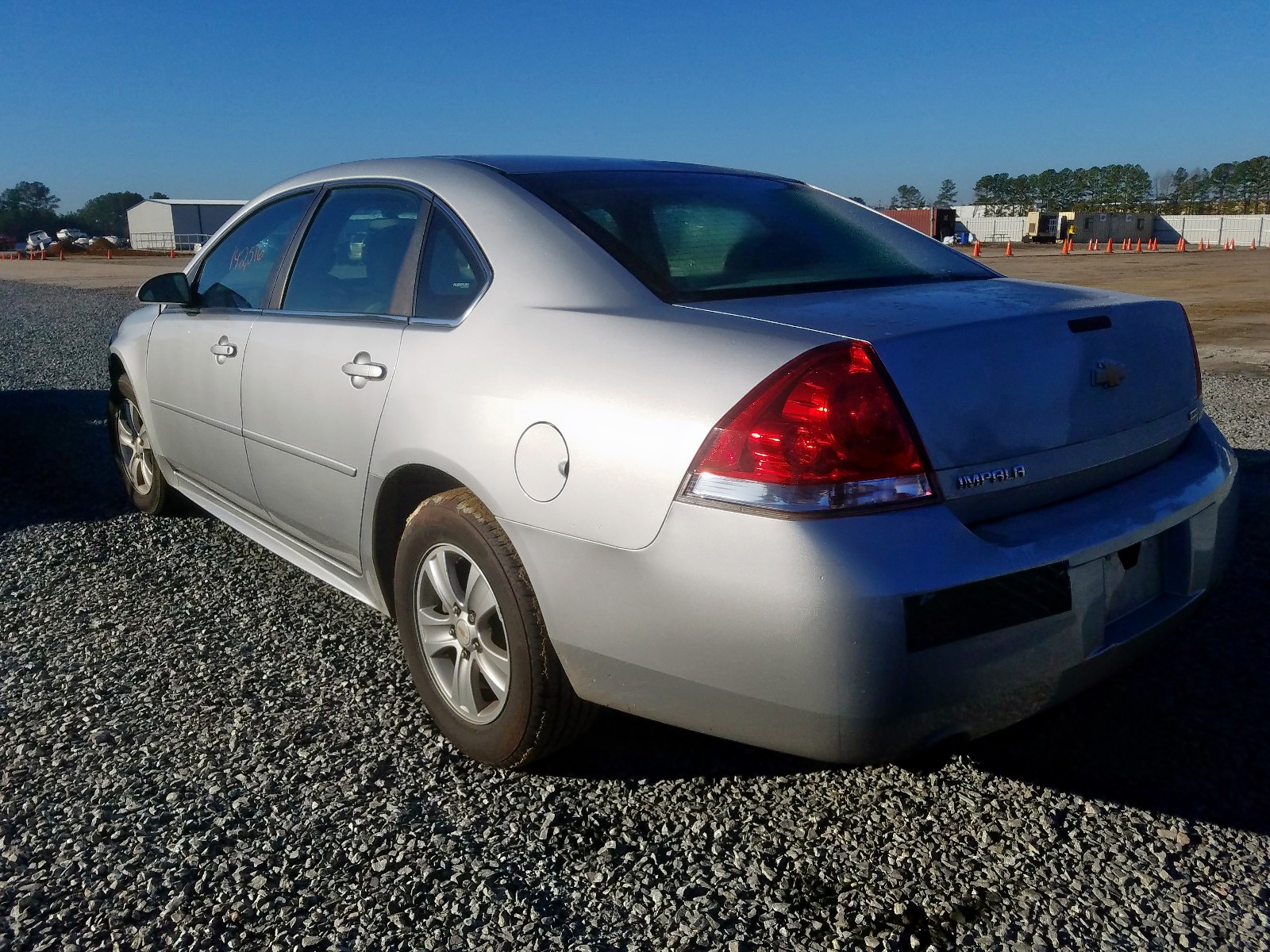 Photo 3 from auction – 2014 CHEVROLET IMPALA LIM with VIN 2G1WA5E30E1148578