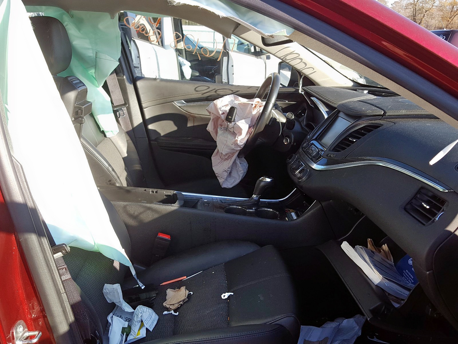 Photo 5 from auction – 2017 CHEVROLET IMPALA LT with VIN 2G1105SA9H9174733