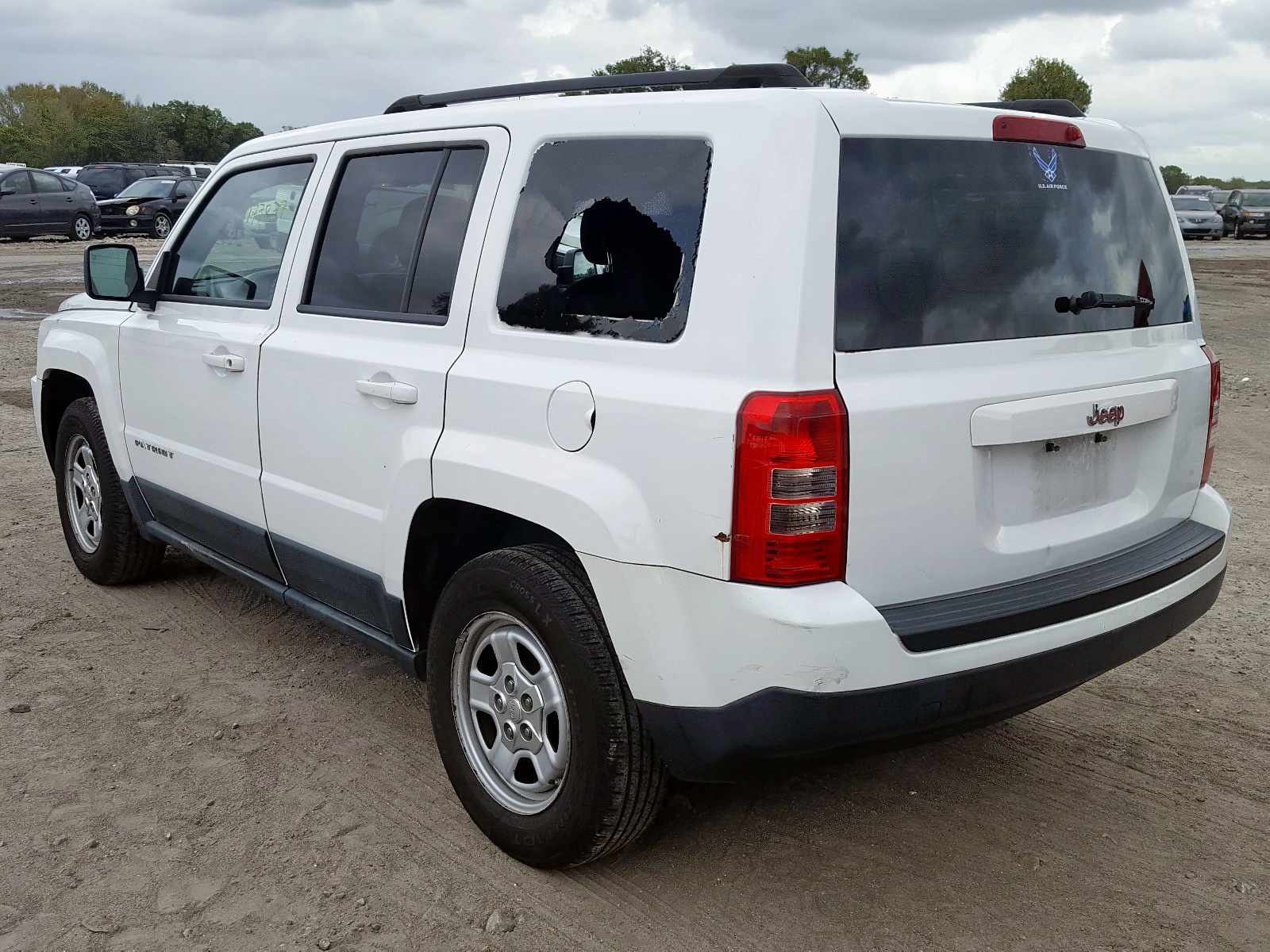 Zdjęcie 3 z aukcji – 2011 JEEP PATRIOT SP z VIN 1J4NT1GA3BD205223