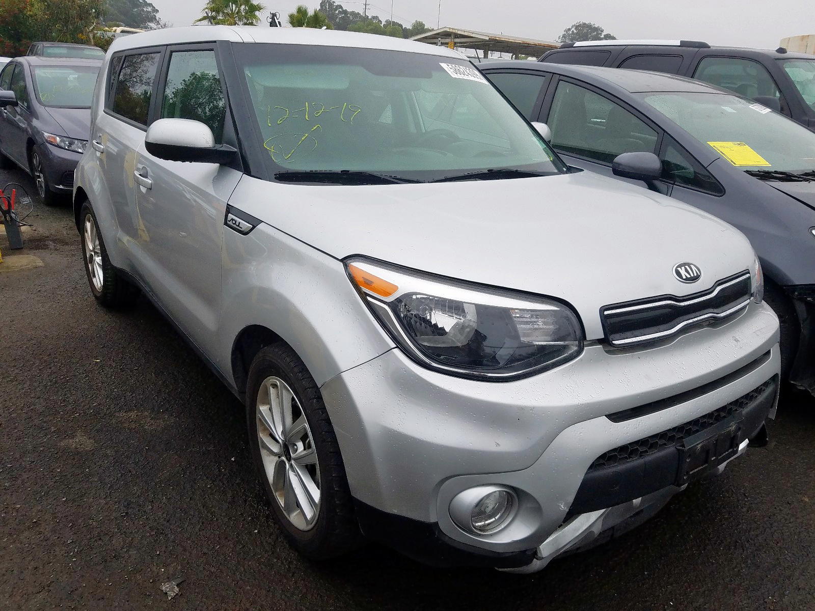 KIA SOUL + 2018 with VIN KNDJP3A57J7544256 - Photo from auction