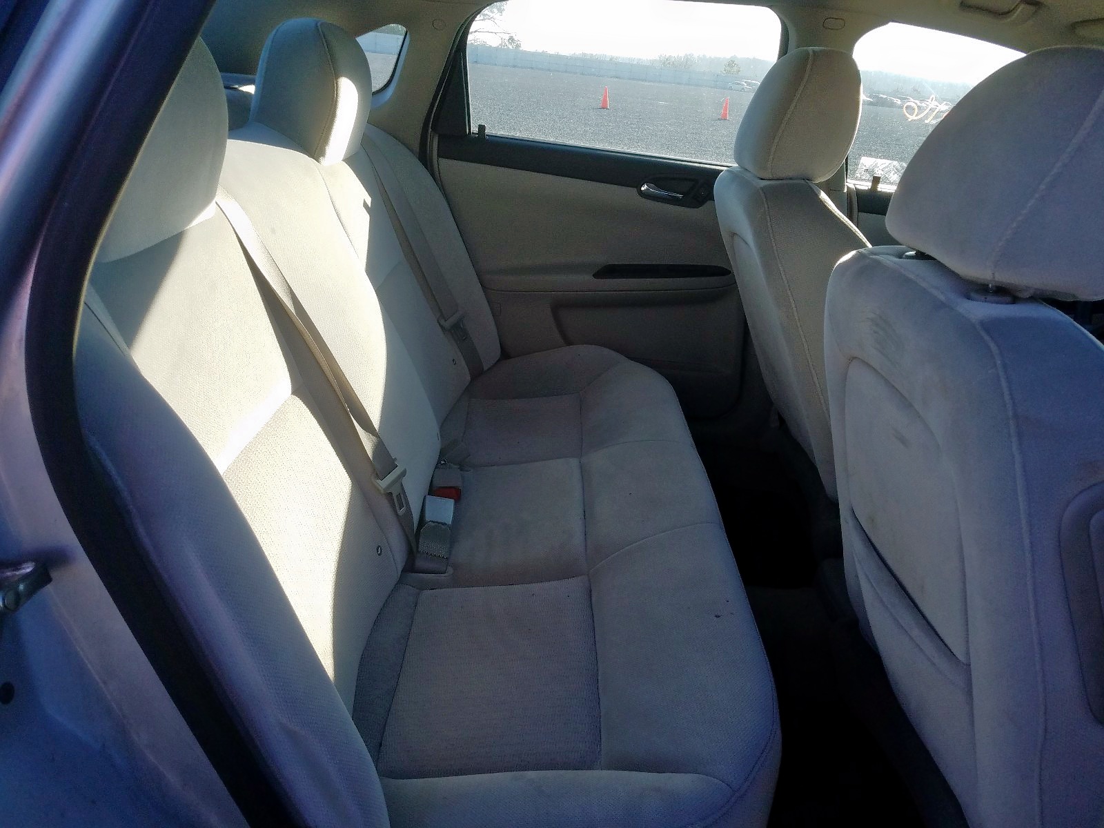 Photo 6 from auction – 2014 CHEVROLET IMPALA LIM with VIN 2G1WA5E30E1148578