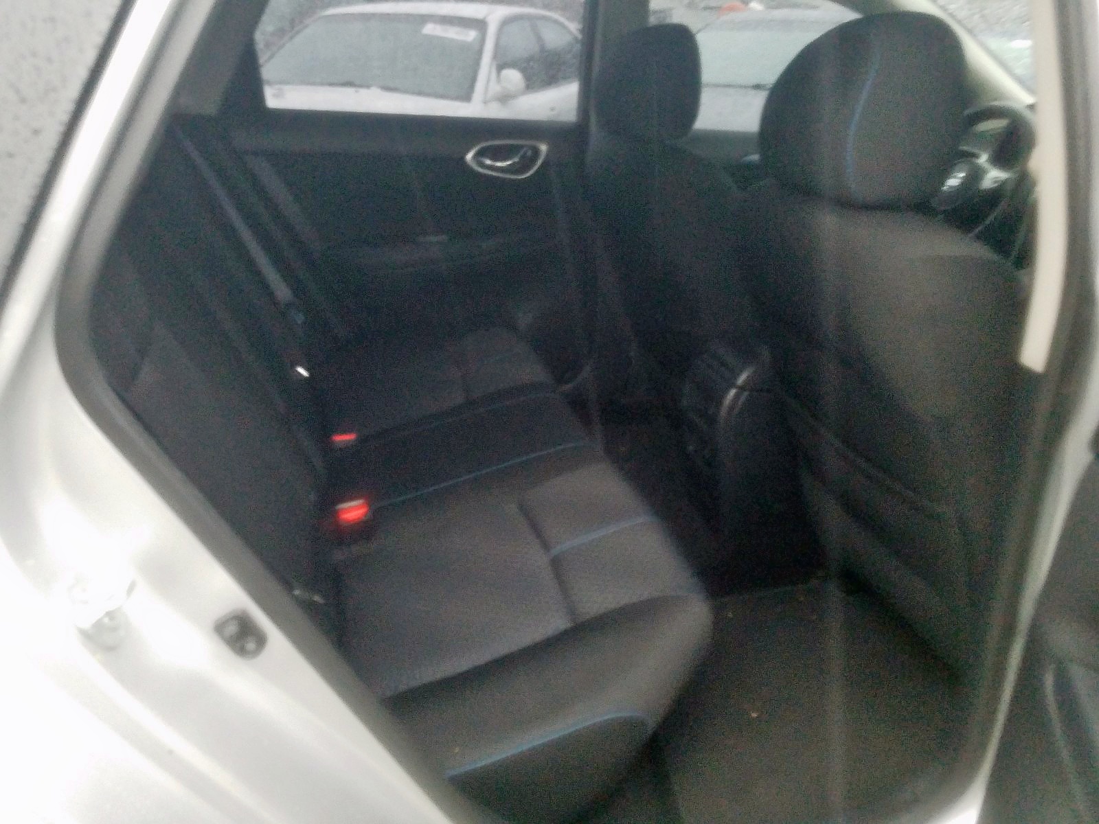 Photo 6 from auction – 2016 NISSAN SENTRA S with VIN 3N1AB7AP4GY247480