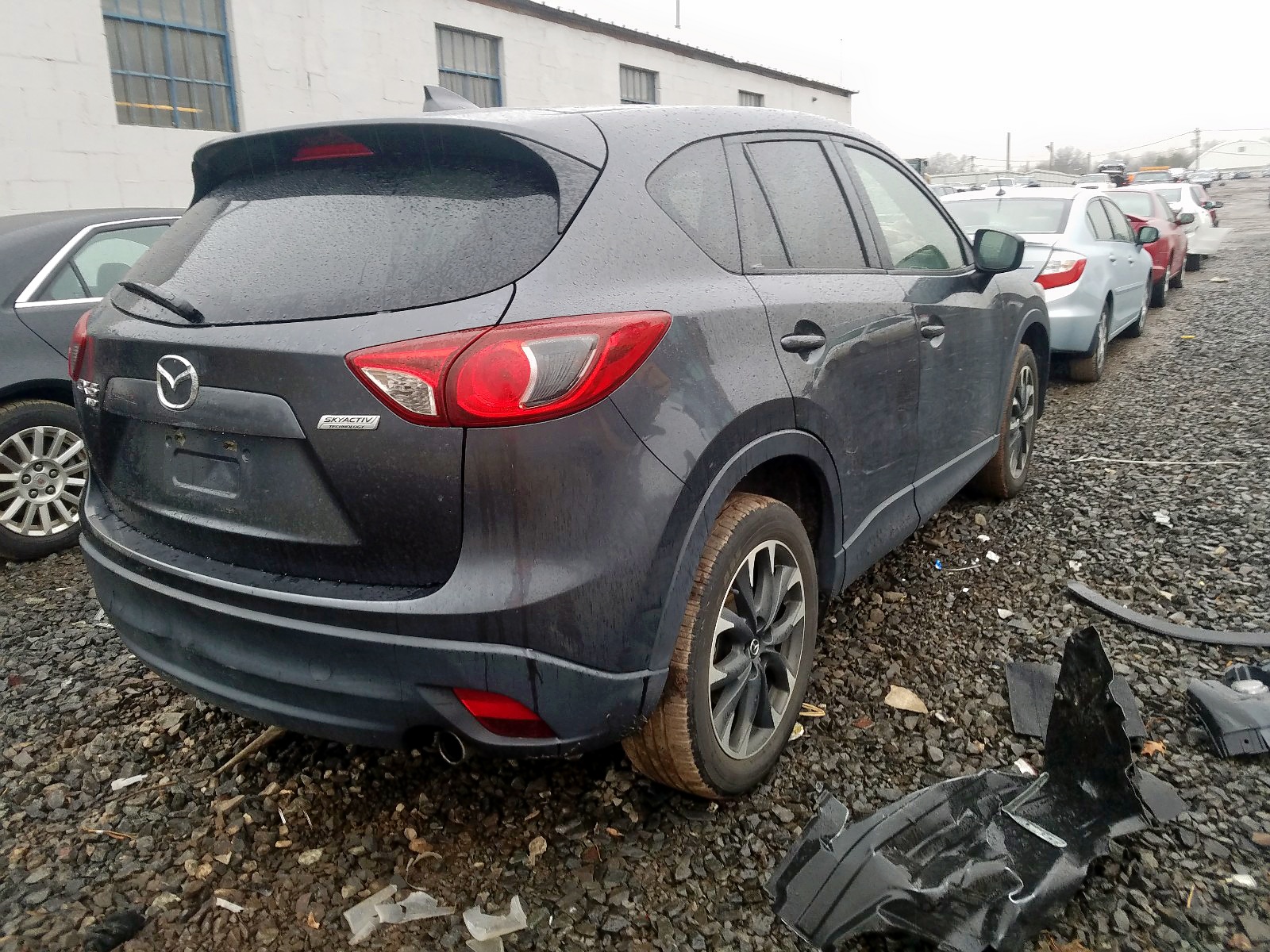 Photo 4 from auction – 2016 MAZDA CX-5 GT with VIN JM3KE4DY3G0826392