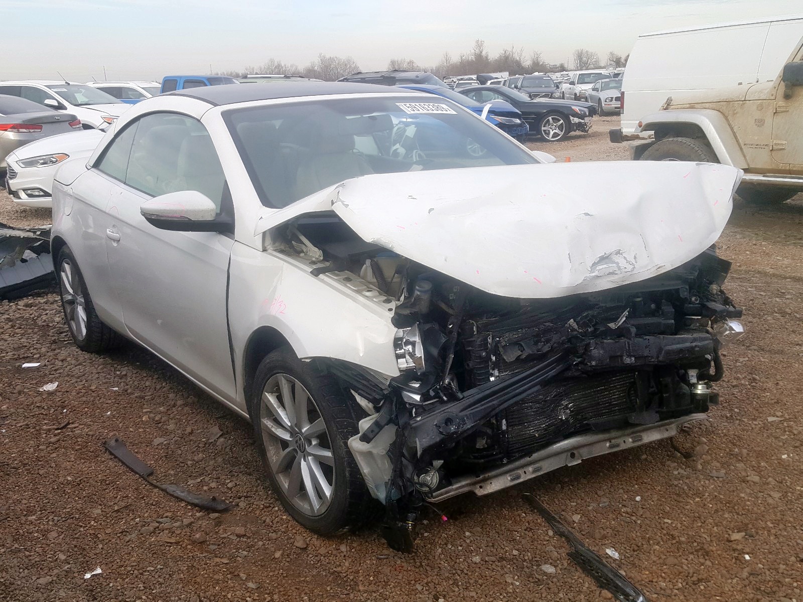 VOLKSWAGEN EOS KOMFOR 2014 with VIN WVWBW8AH1EV001453 - Photo from auction