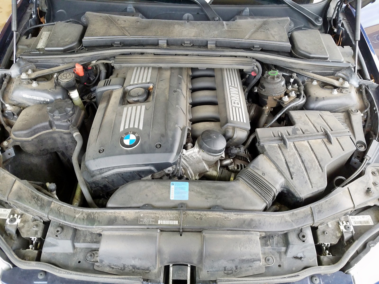 Photo 7 from auction – 2011 BMW 328 I with VIN WBAPH7G5XBNM59475