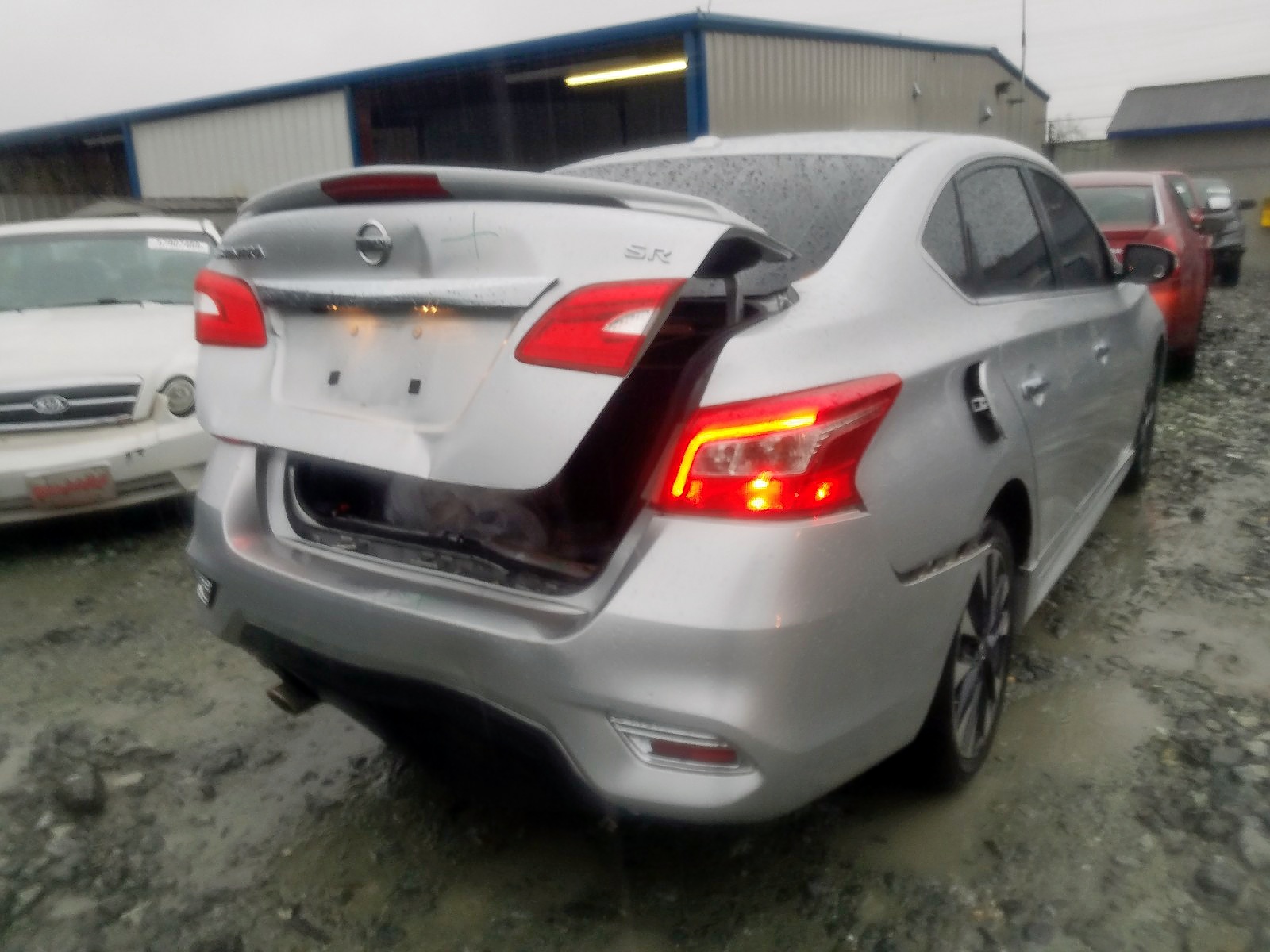 Photo 4 from auction – 2016 NISSAN SENTRA S with VIN 3N1AB7AP4GY247480