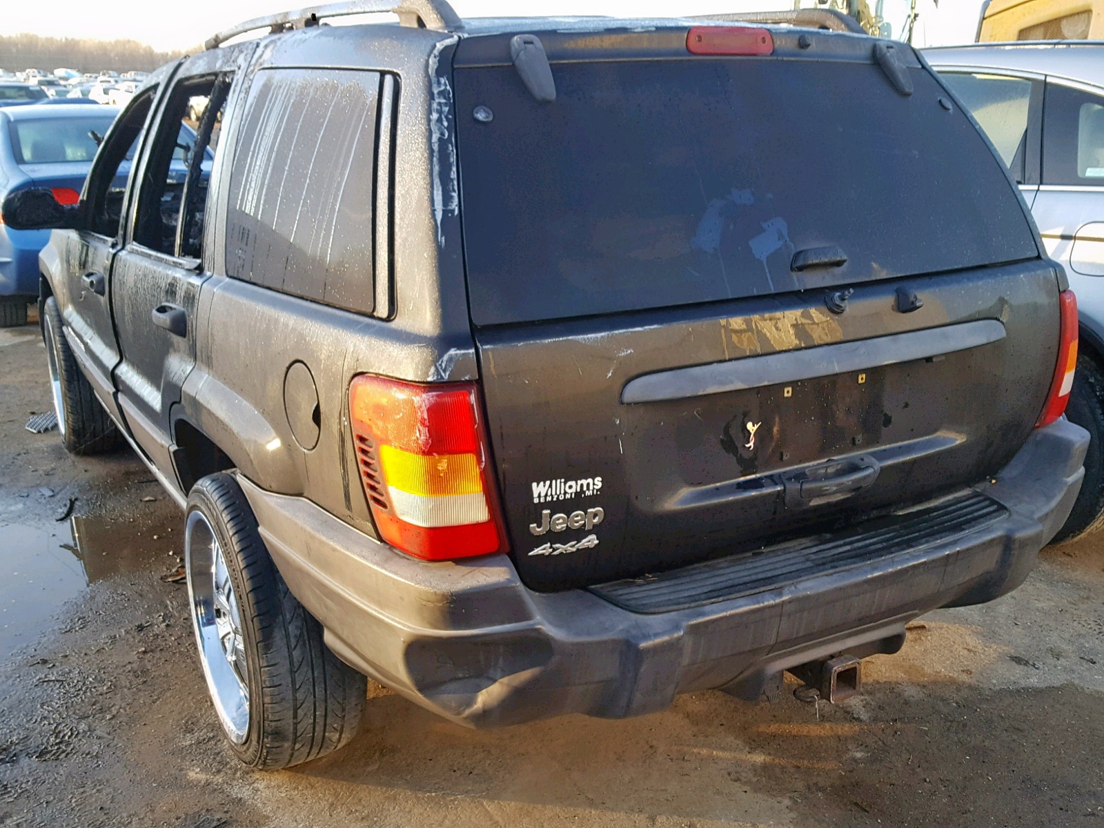 Photo 3 from auction – 2004 JEEP GRAND CHER with VIN 1J4GW48S74C358219