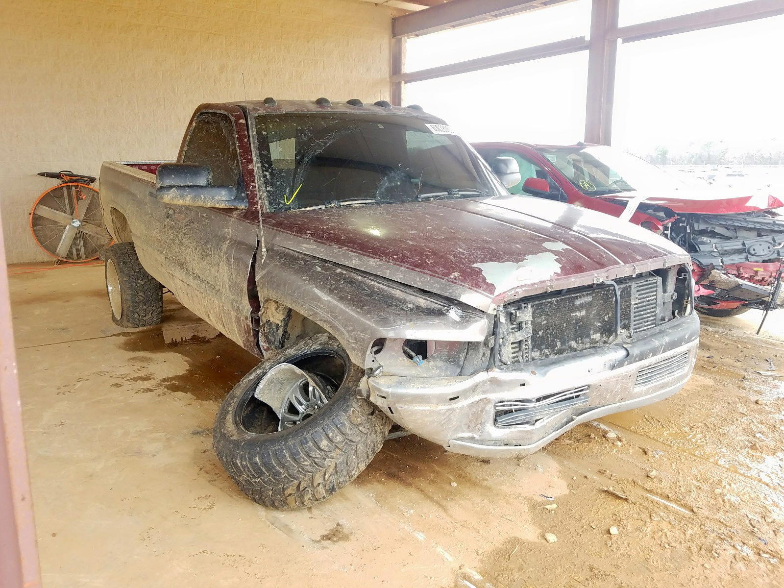 DODGE RAM 2500 1994 with VIN 1B7KF26C4RS628780 - Photo from auction