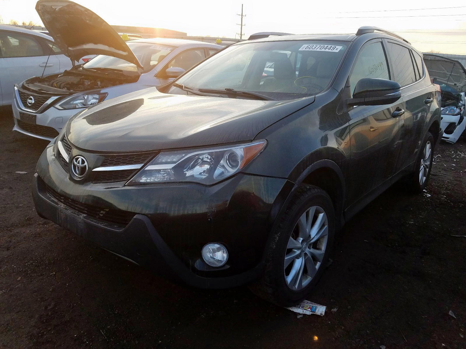 Photo 2 from auction – 2013 TOYOTA RAV4 LIMIT with VIN 2T3DFREV9DW078237
