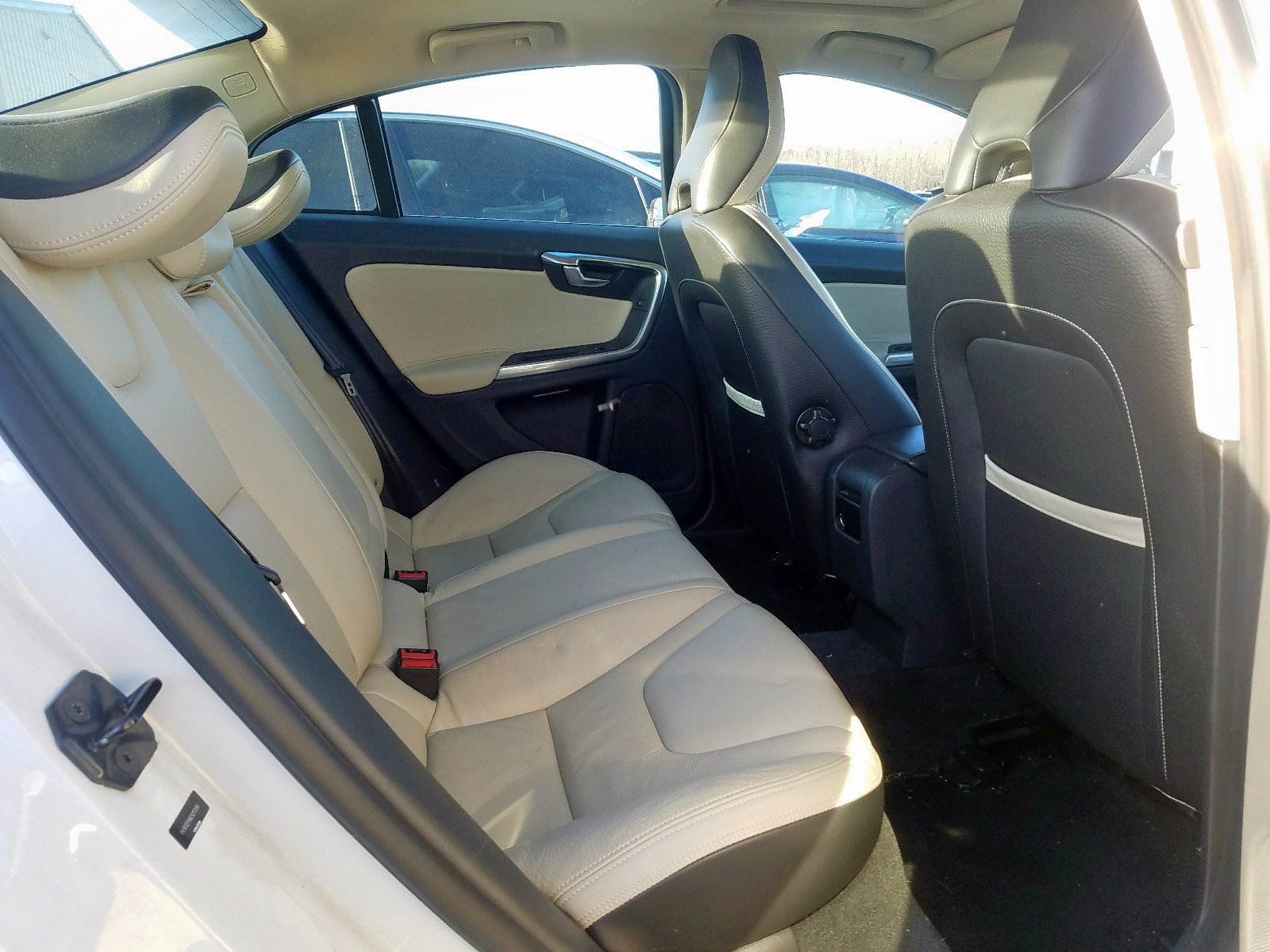 Photo 6 from auction – 2013 VOLVO S60 T5 with VIN YV1612FH9D1217816