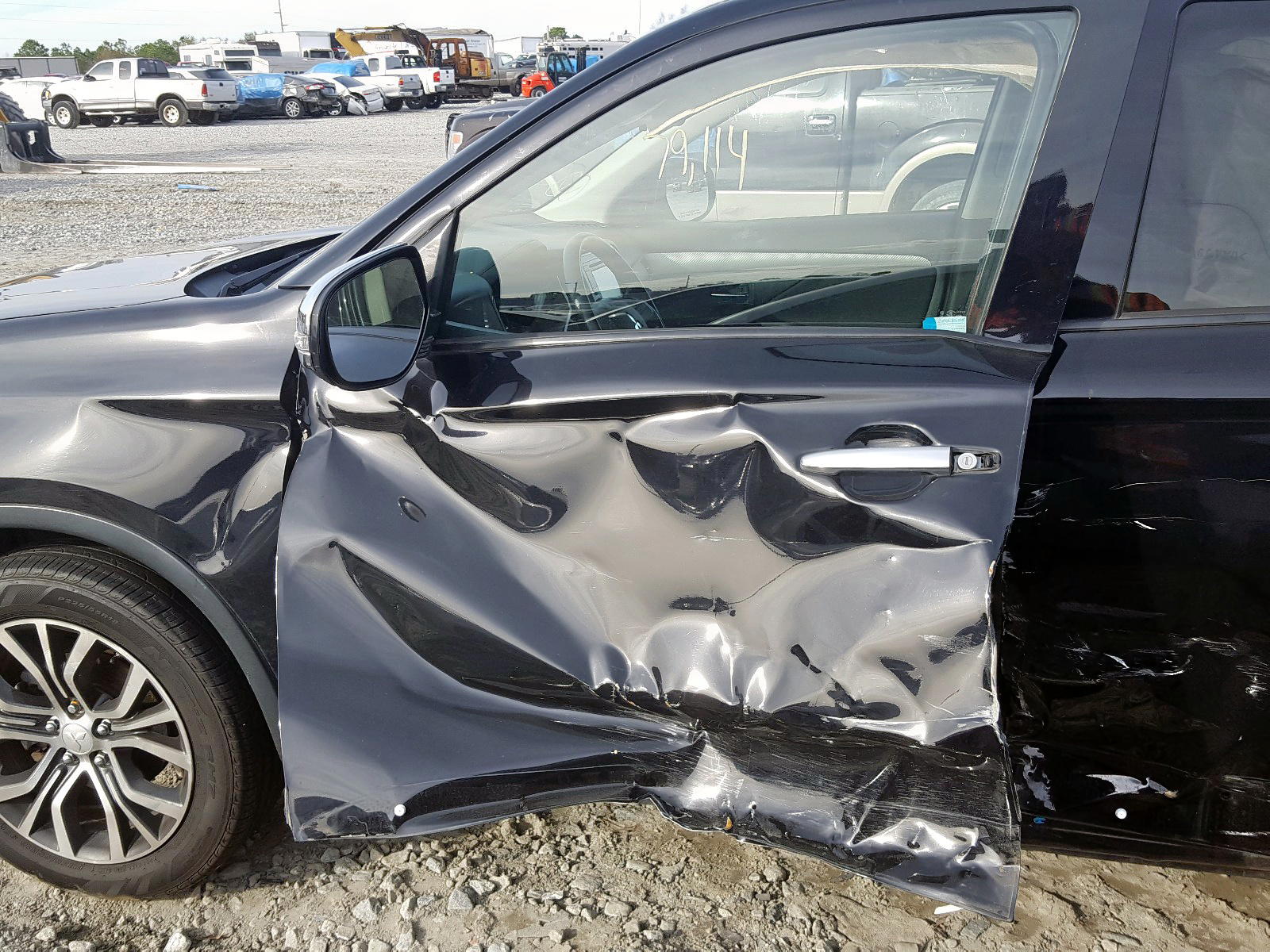 Photo 9 from auction – 2016 MITSUBISHI OUTLANDER with VIN JA4AD3A33GZ024960