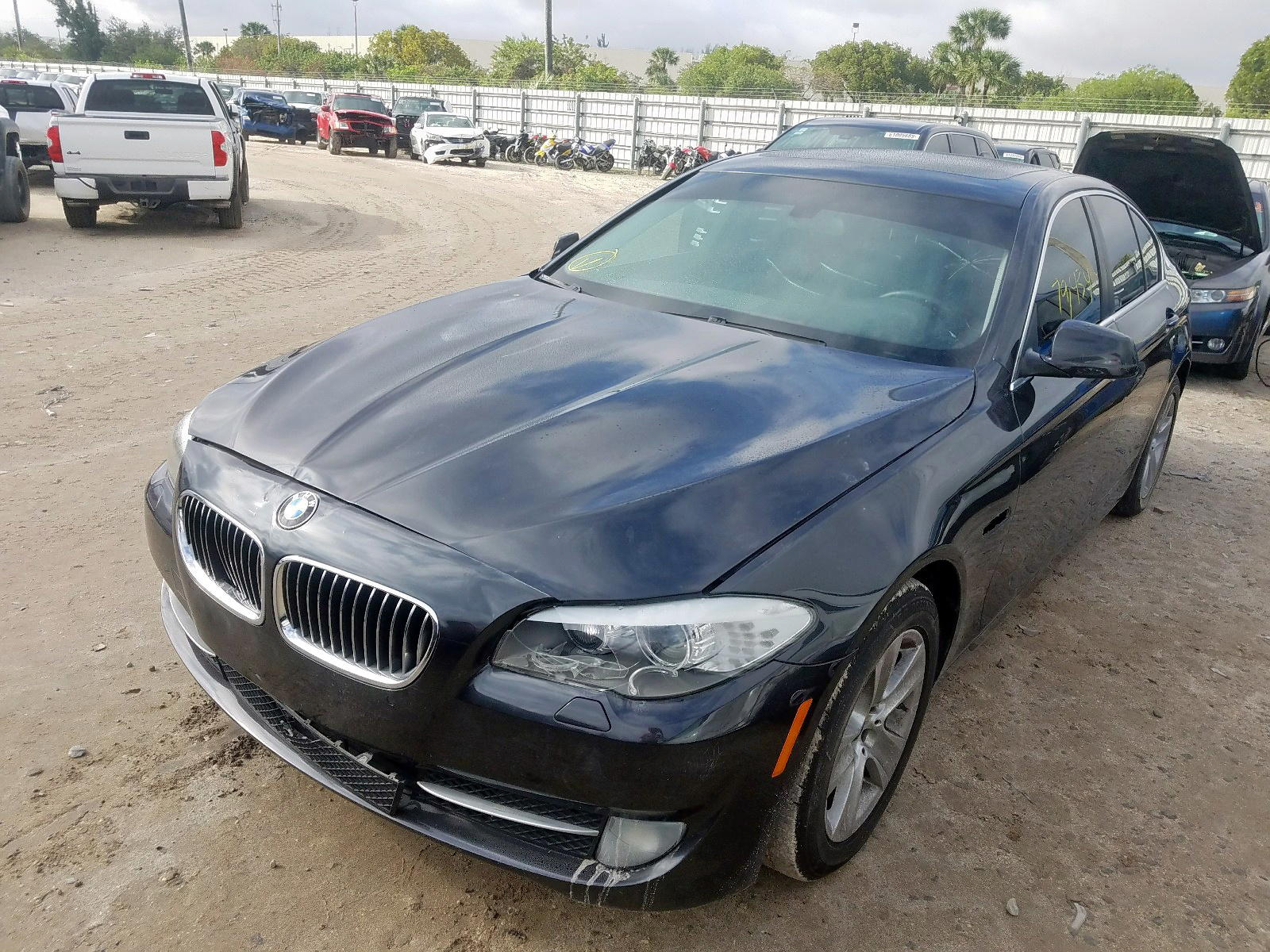 Photo 2 from auction – 2013 BMW 528 I with VIN WBAXG5C55DD230093
