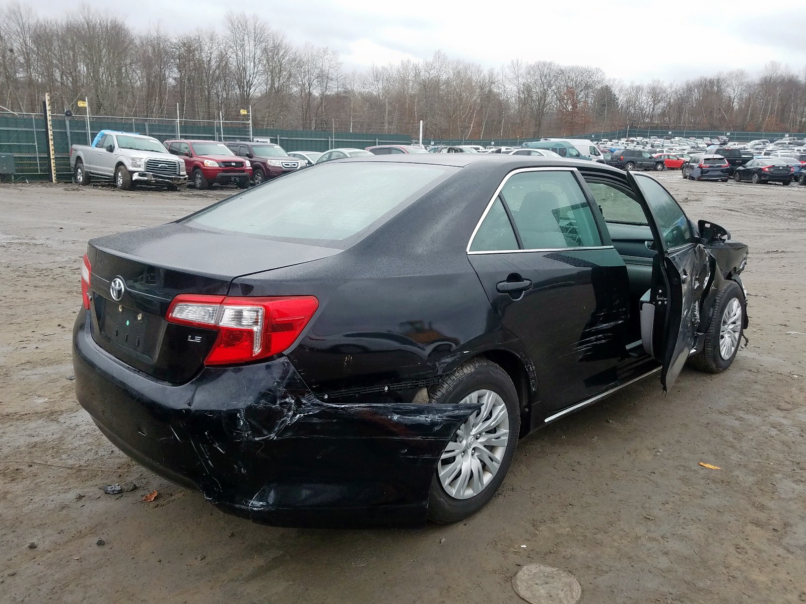 Zdjęcie 4 z aukcji – 2012 TOYOTA CAMRY BASE z VIN 4T4BF1FK7CR171588