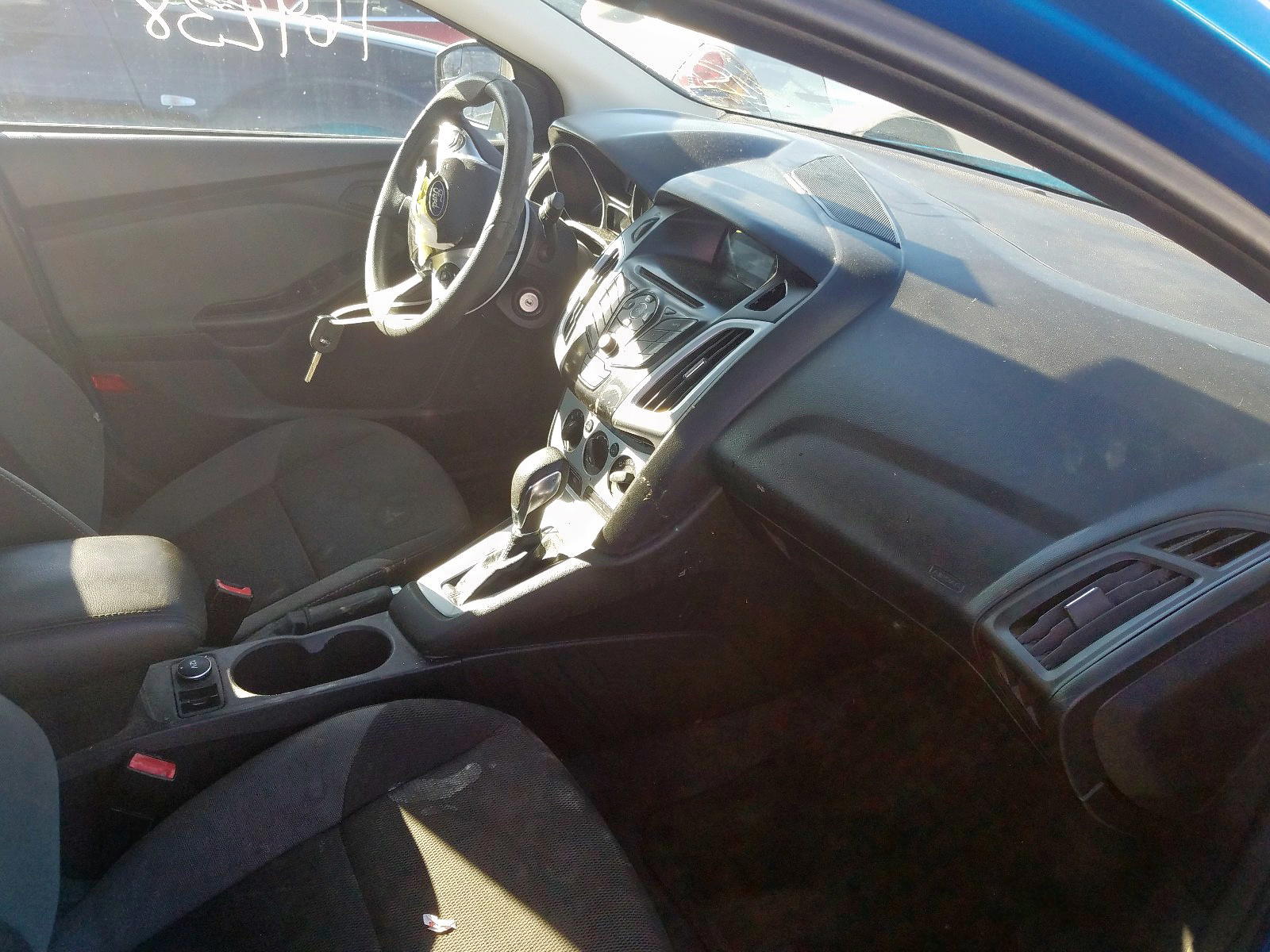 Photo 5 from auction – 2012 FORD FOCUS SE with VIN 1FAHP3F20CL150871