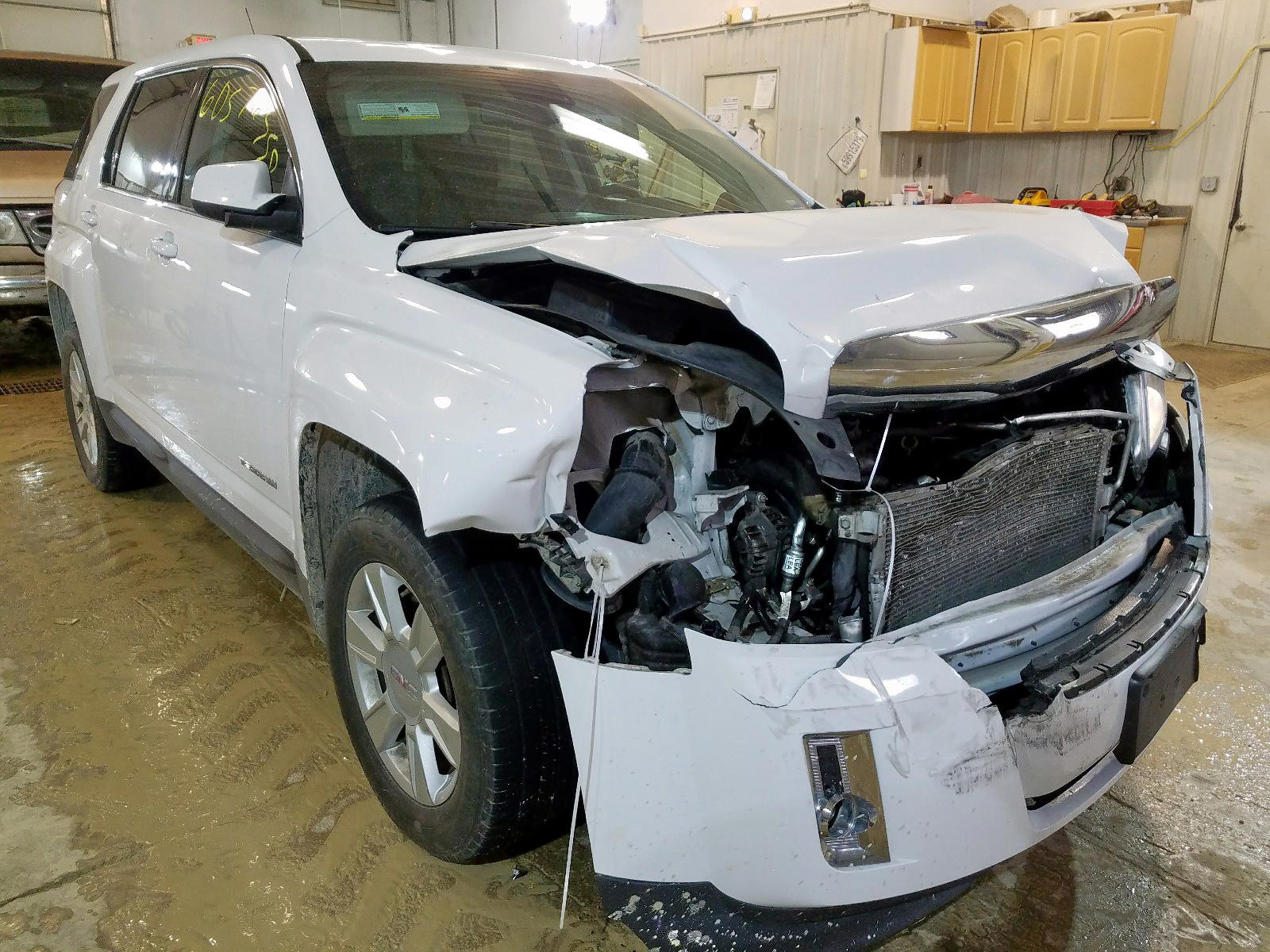 GMC TERRAIN SL 2012 with VIN 2GKALMEK4C6328373 - Photo from auction