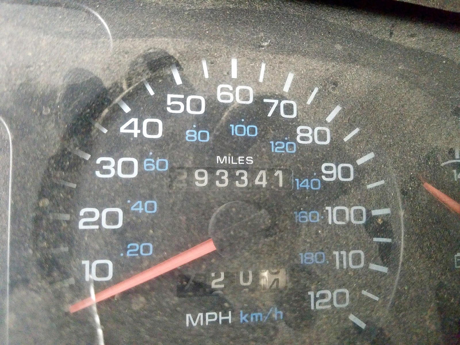 Photo 8 from auction – 1994 DODGE RAM 2500 with VIN 1B7KF26C4RS628780