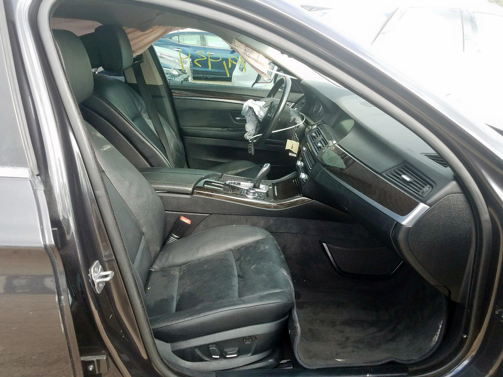 Photo 5 from auction – 2013 BMW 528 I with VIN WBAXG5C55DD230093