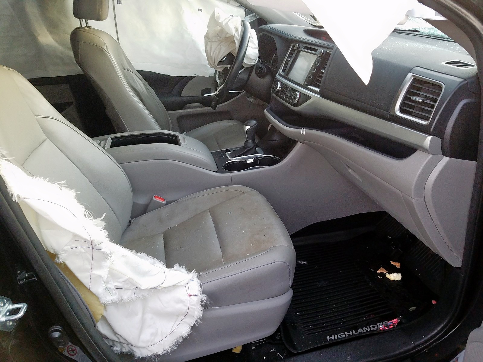 Zdjęcie 5 z aukcji – 2015 TOYOTA HIGHLANDER z VIN 5TDKKRFH7FS064126