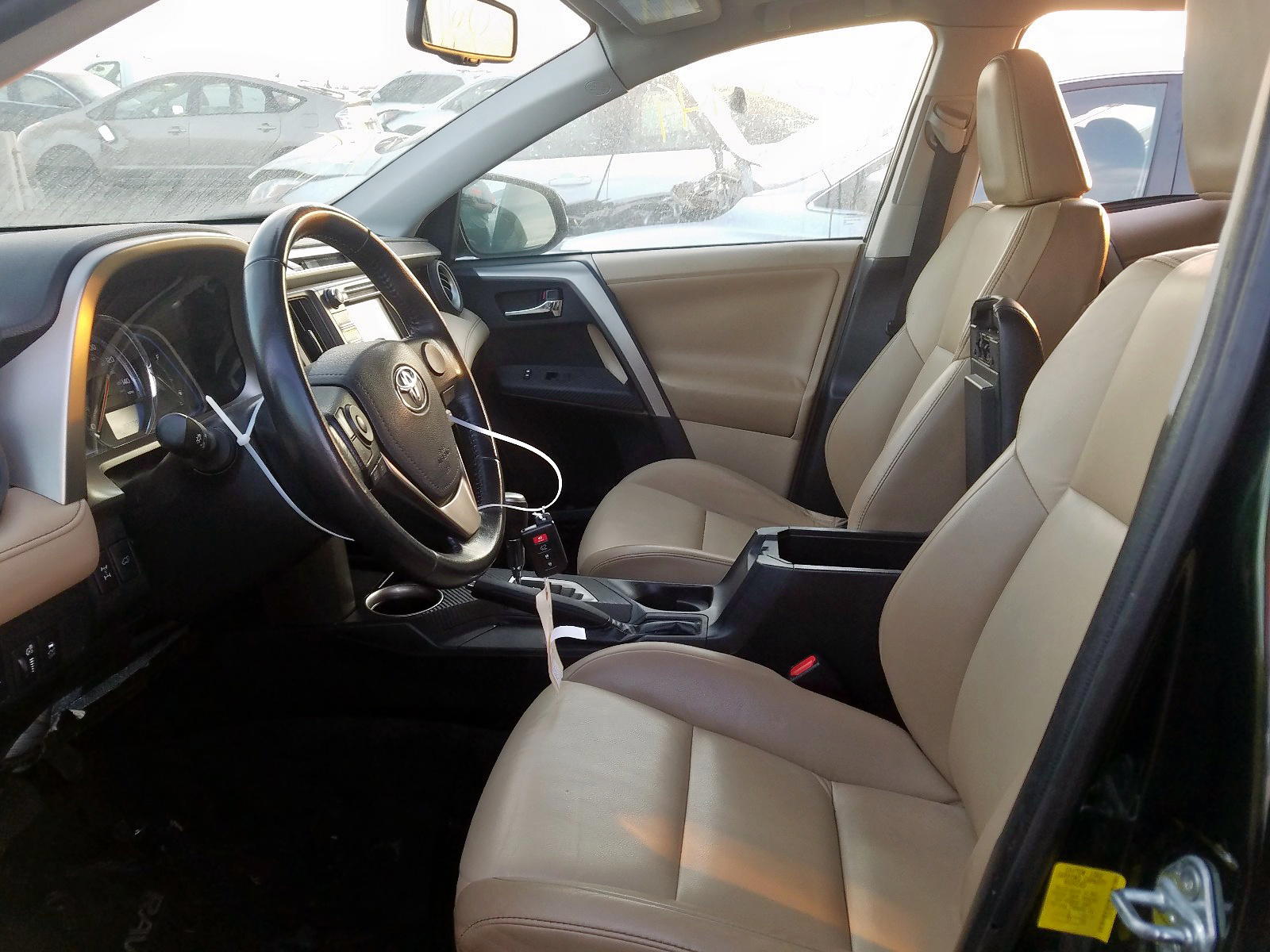 Photo 5 from auction – 2013 TOYOTA RAV4 LIMIT with VIN 2T3DFREV9DW078237
