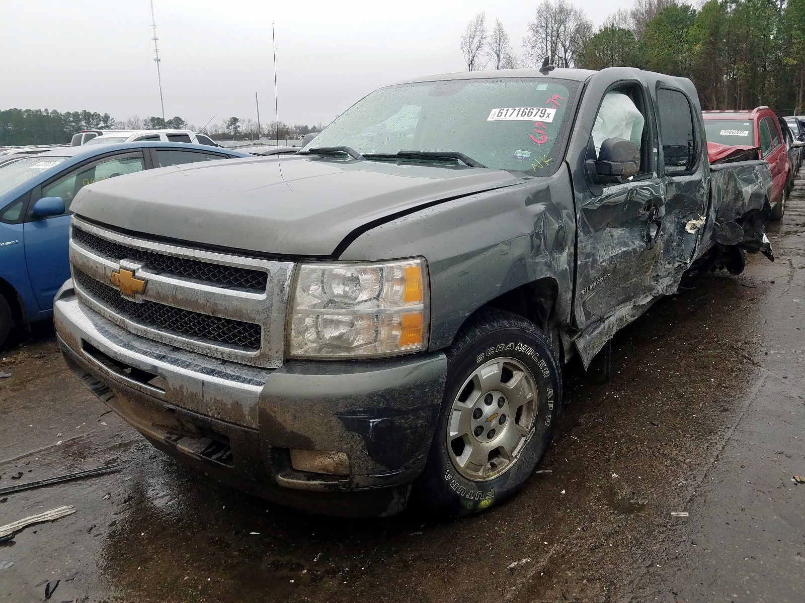 Photo 2 from auction – 2011 CHEVROLET SILVERADO with VIN 1GCRCSE09BZ451719