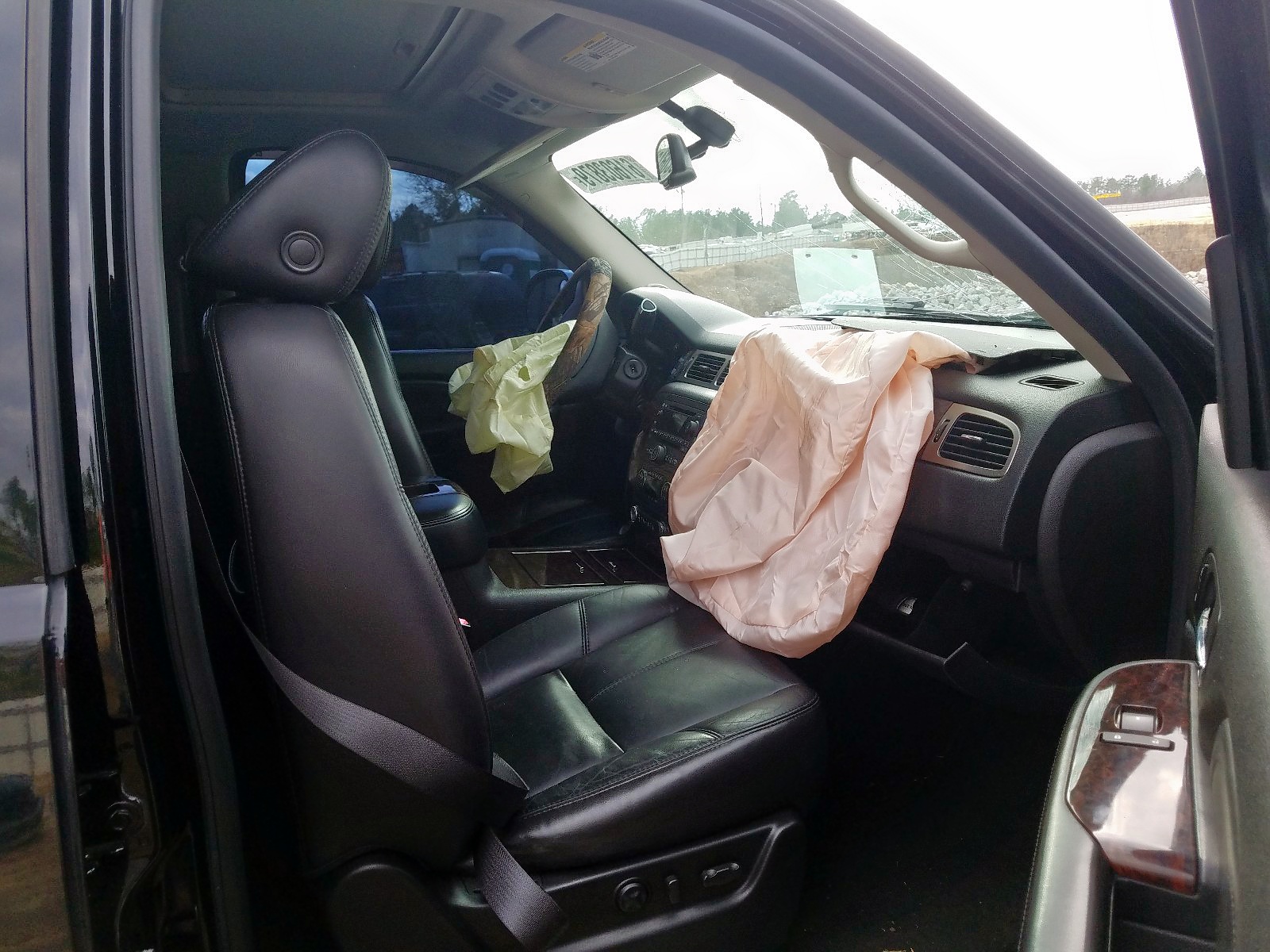 Photo 5 from auction – 2007 GMC YUKON DENA with VIN 1GKFK63887J293132