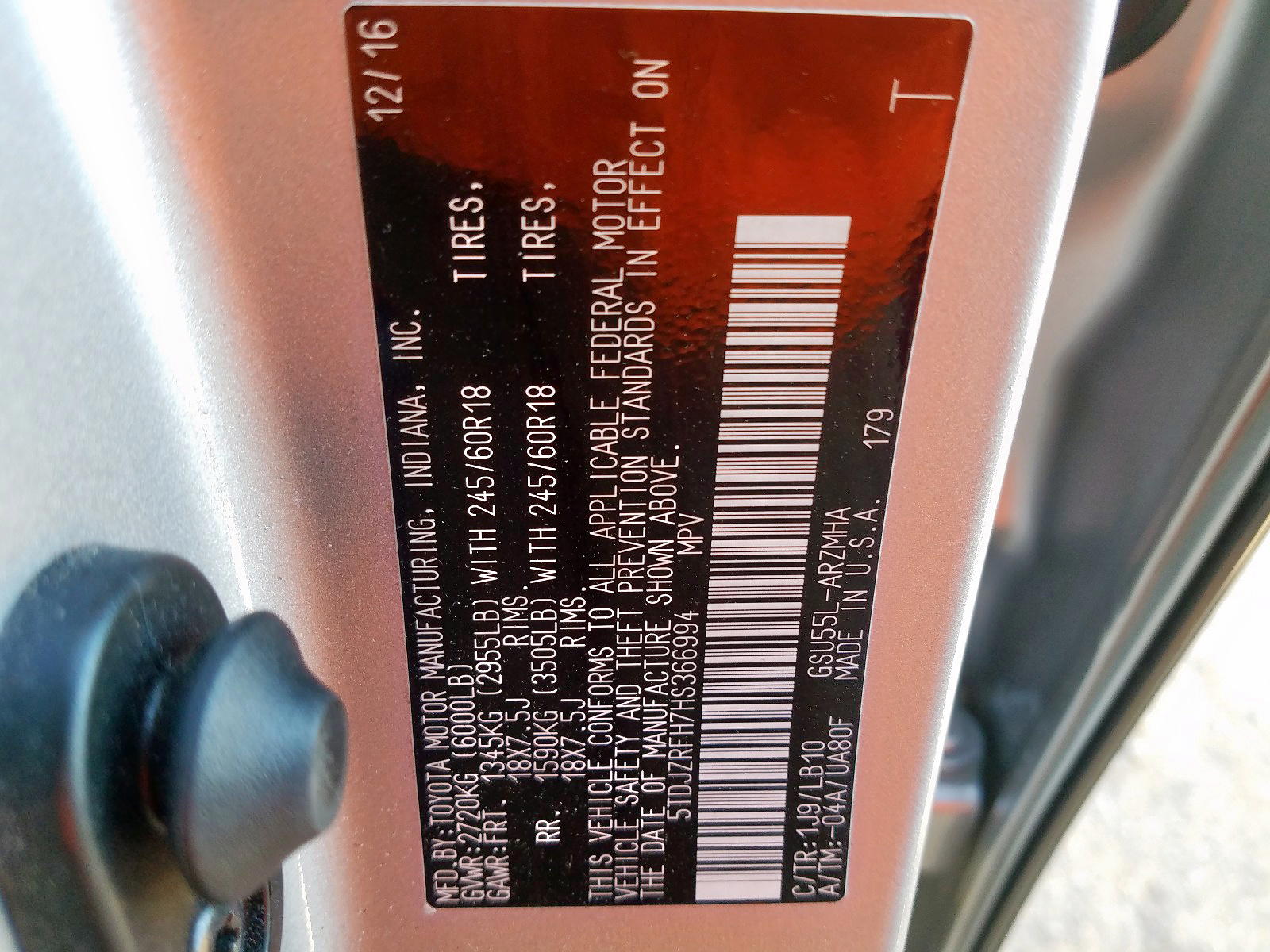 Photo 10 from auction – 2017 TOYOTA HIGHLANDER with VIN 5TDJZRFH7HS366994