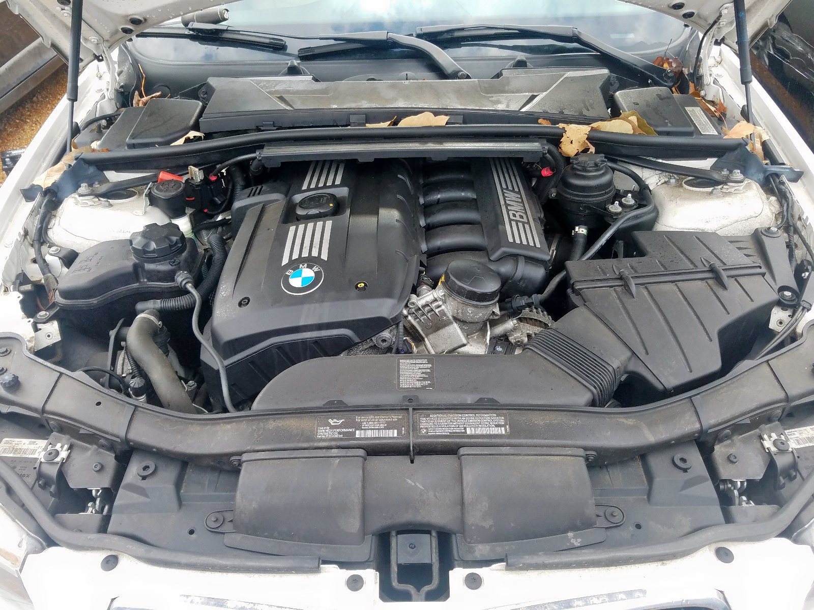 Photo 7 from auction – 2011 BMW 328 XI SUL with VIN WBAPK5C5CBF127056