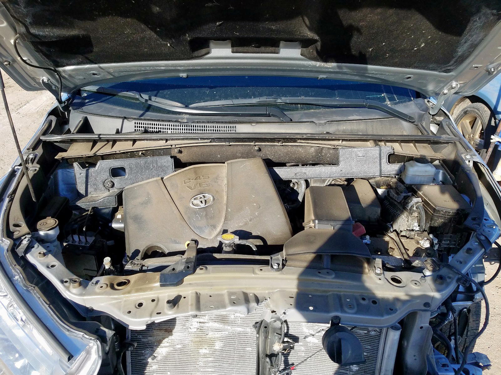 Photo 7 from auction – 2017 TOYOTA HIGHLANDER with VIN 5TDJZRFH7HS366994