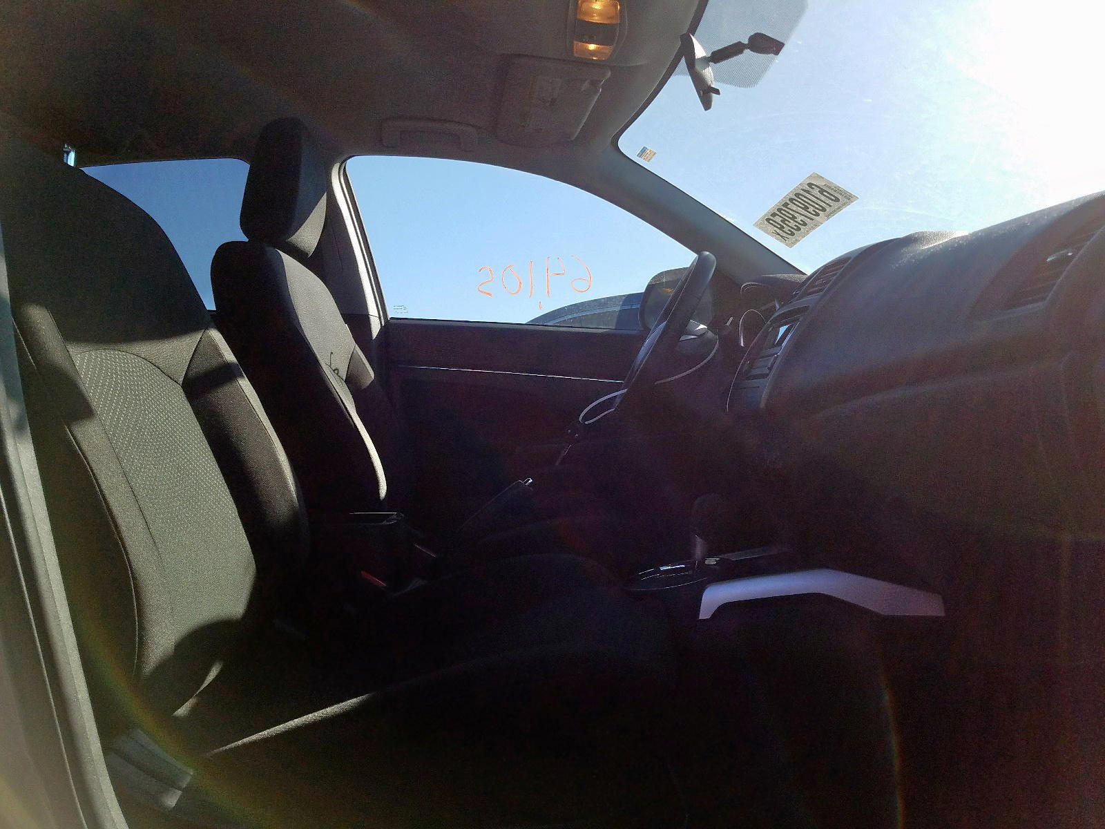Photo 5 from auction – 2014 MITSUBISHI OUTLANDER with VIN 4A4AR3AU4EE023376
