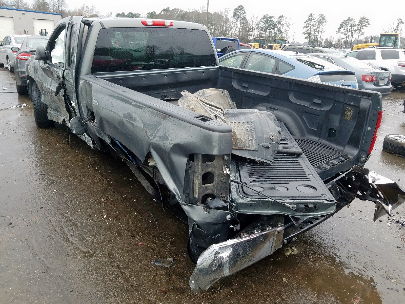 Photo 3 from auction – 2011 CHEVROLET SILVERADO with VIN 1GCRCSE09BZ451719