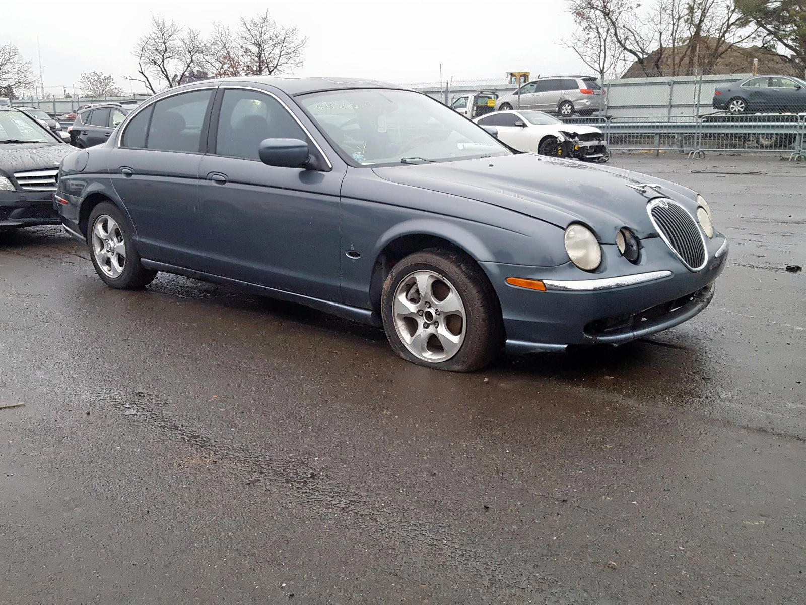 JAGUAR S-TYPE 2001 with VIN SAJDA01N21FM09075 - Photo from auction
