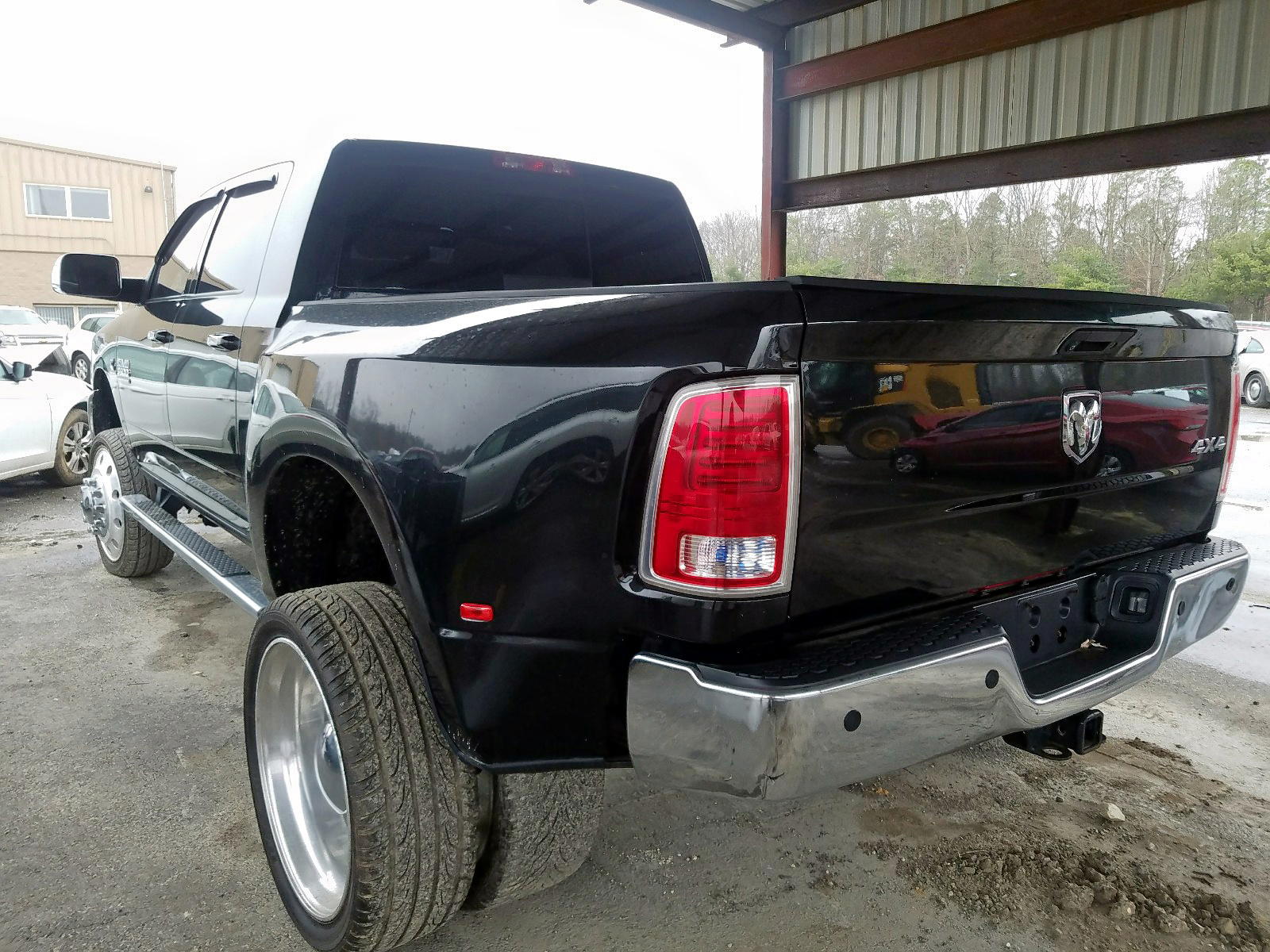 Photo 3 from auction – 2015 RAM 3500 LONGH with VIN 3C63RRNL2FG617129