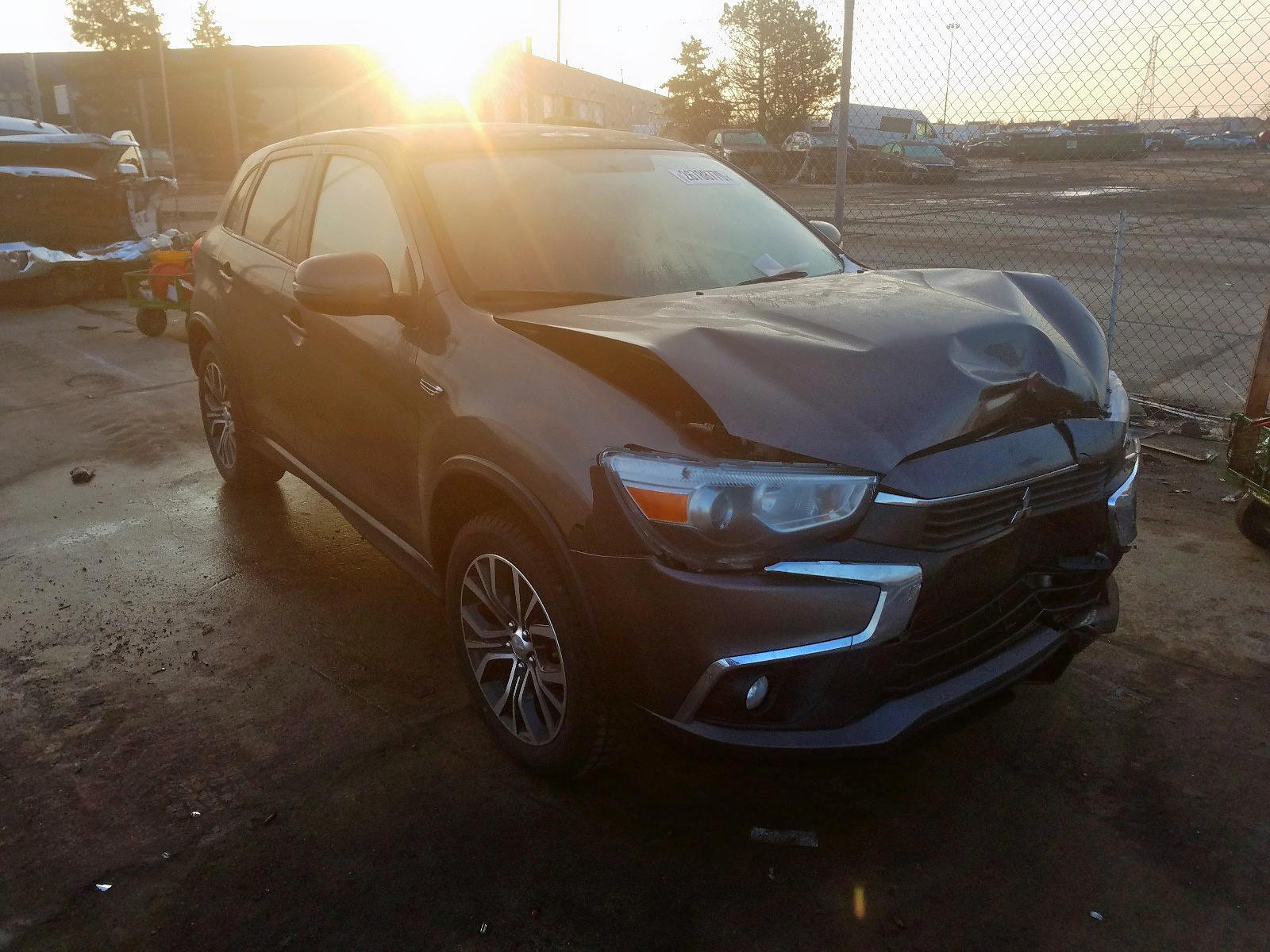 MITSUBISHI OUTLANDER 2016 with VIN JA4AR3AW1GZ035984 - Photo from auction