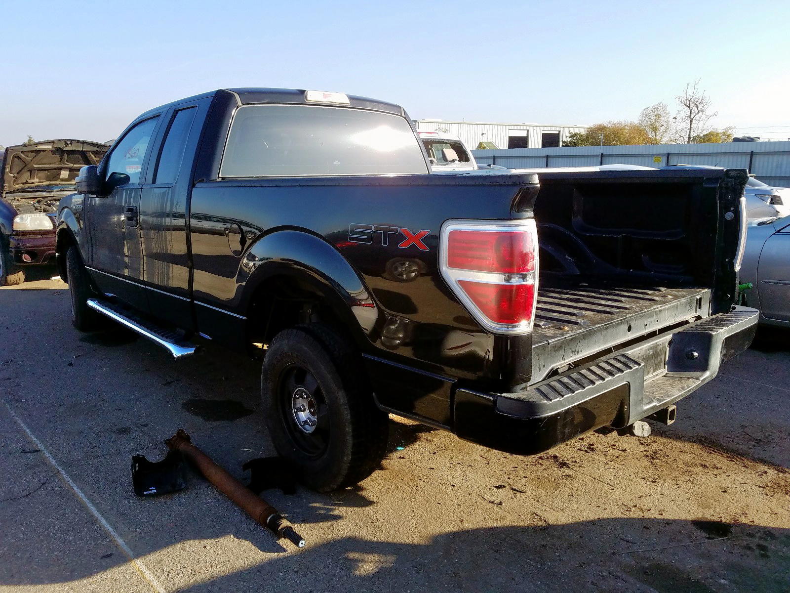 Photo 3 from auction – 2013 FORD F150 SUPER with VIN 1FTFX1CF8DKD08622