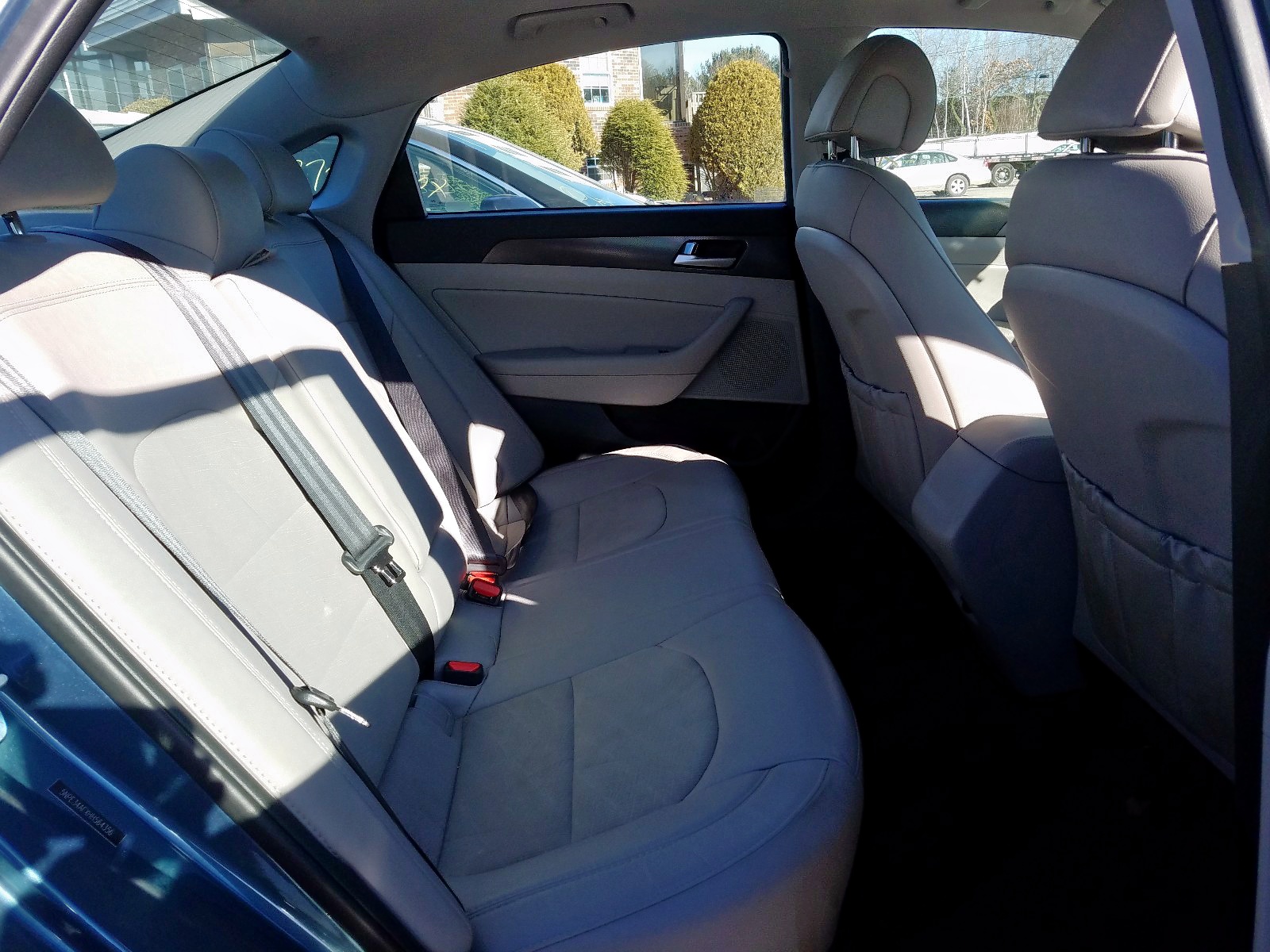 Photo 6 from auction – 2017 HYUNDAI SONATA SPO with VIN 5NPE34AFXHH564356