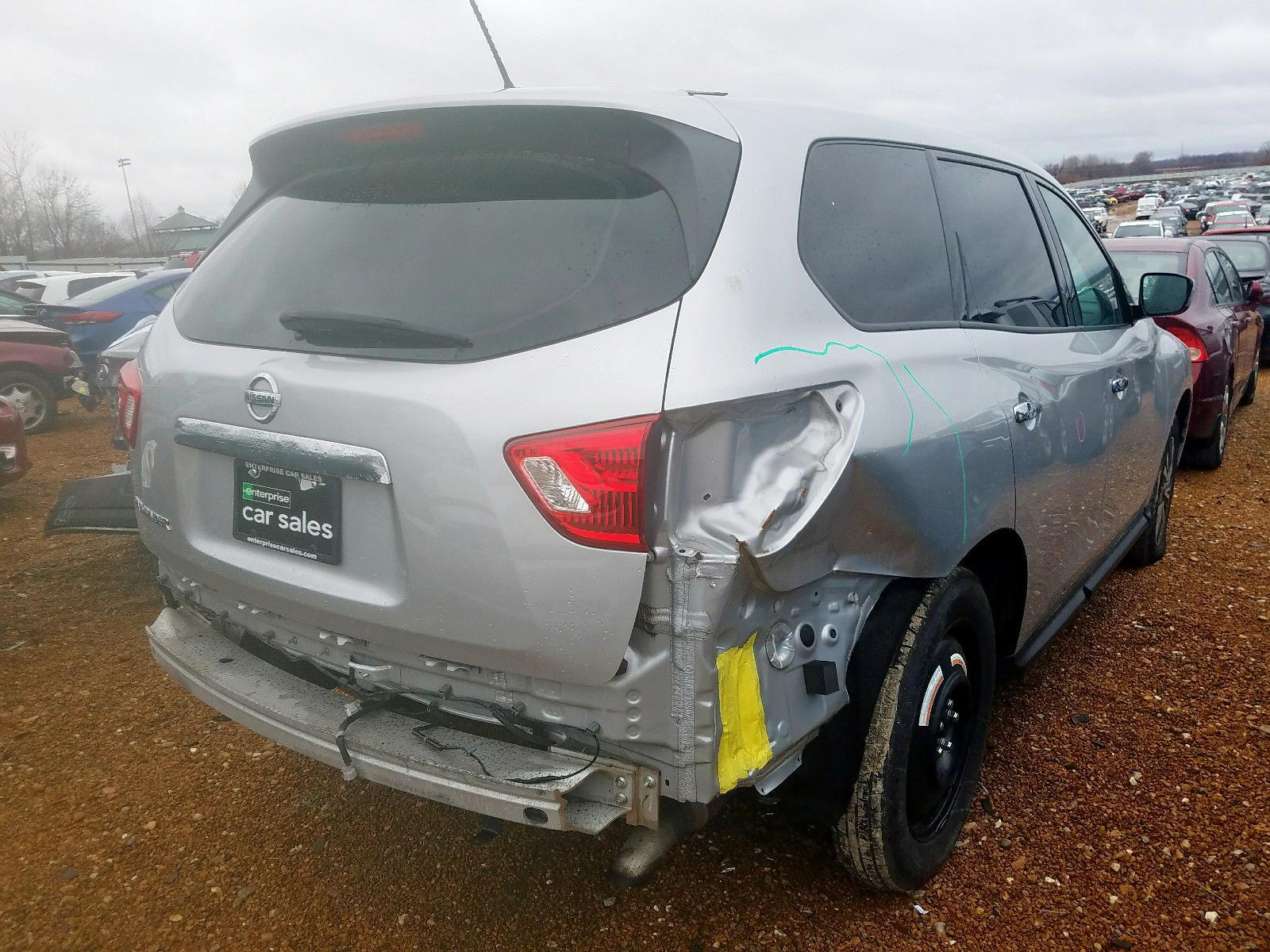 Photo 4 from auction – 2017 NISSAN PATHFINDER with VIN 5N1DR2MN6HC698290
